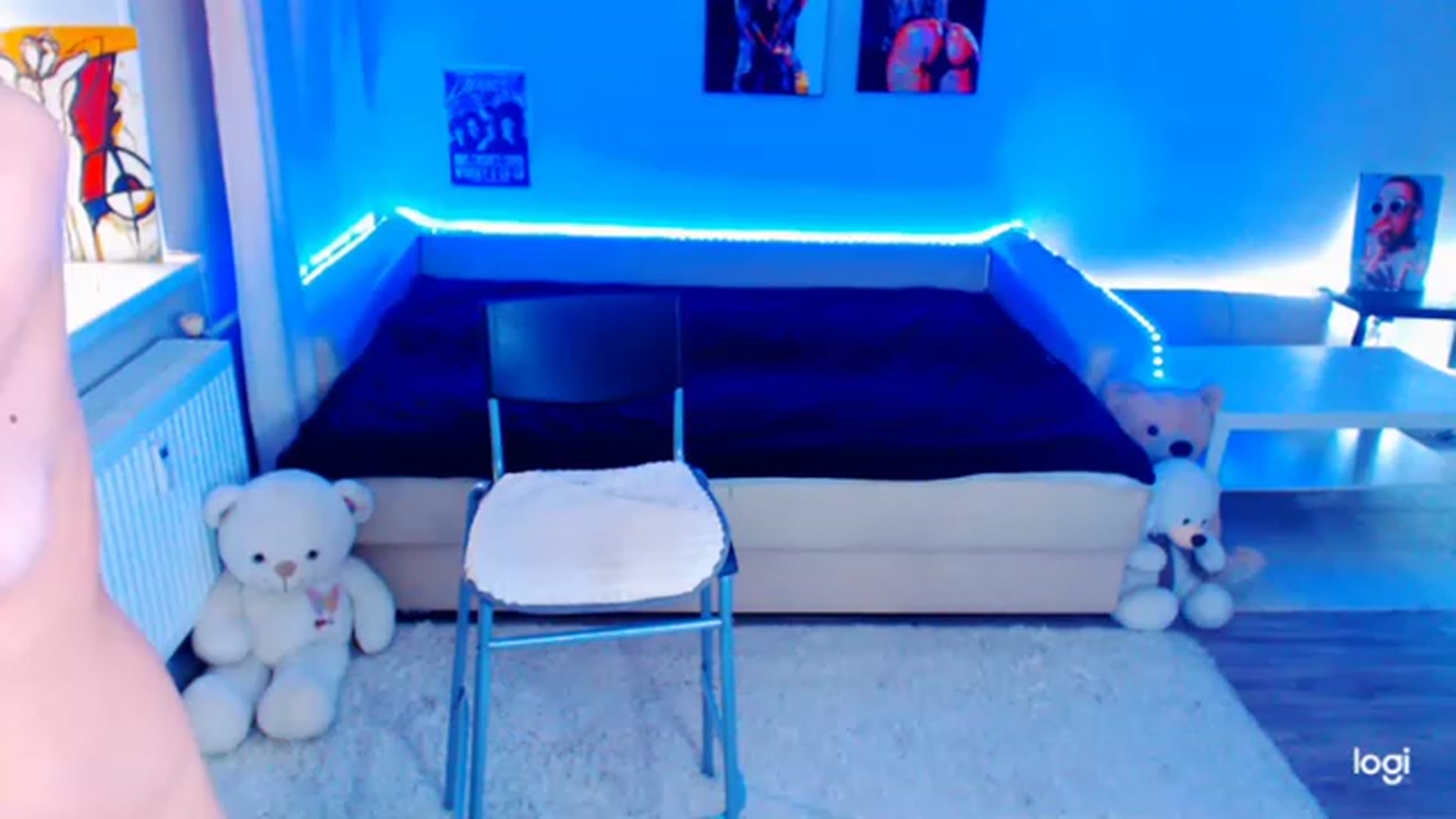 Gallery image thumbnail from Laa_Laa_Laa's myfreecams stream on, 11/27/2022, 03:28 image 9 of 20