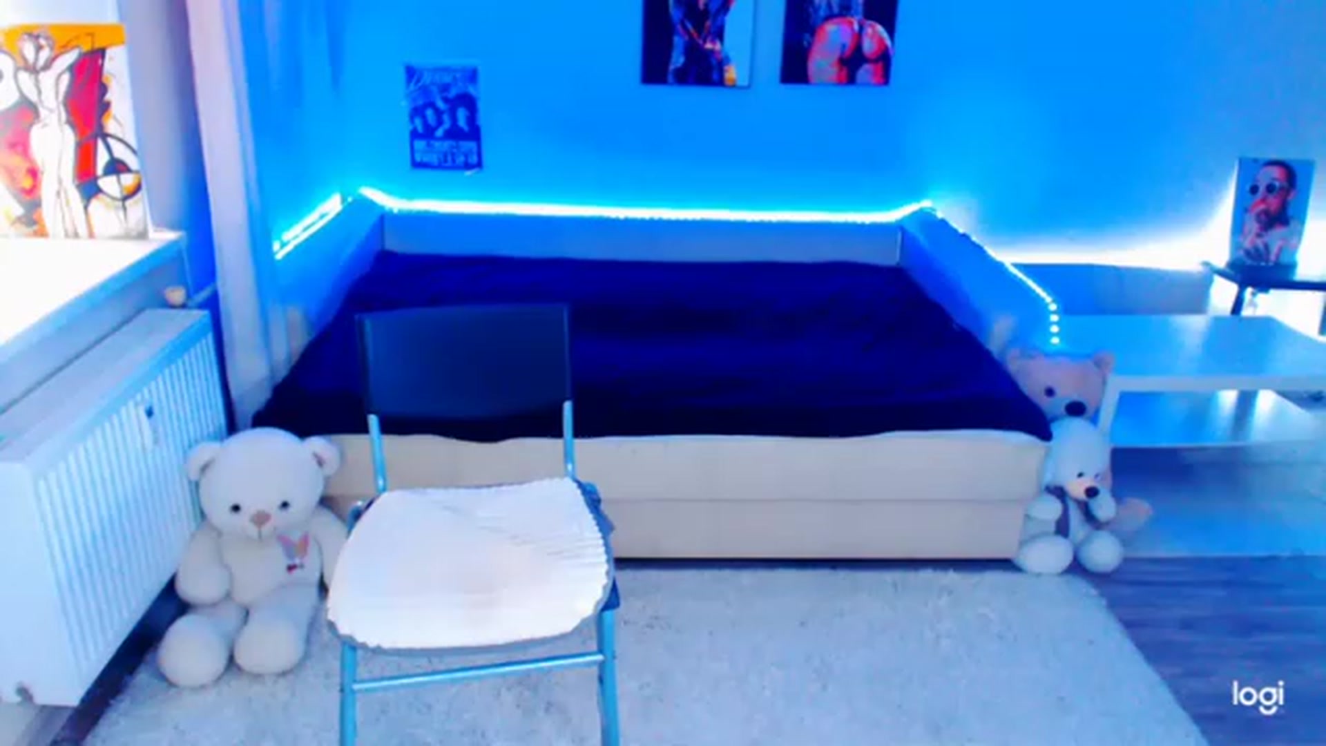 Gallery image thumbnail from Laa_Laa_Laa's myfreecams stream on, 11/27/2022, 03:28 image 4 of 20