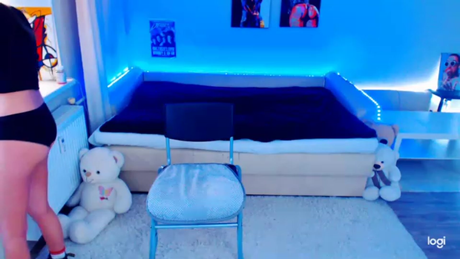 Gallery image thumbnail from Laa_Laa_Laa's myfreecams stream on, 12/07/2022, 11:53 image 15 of 20
