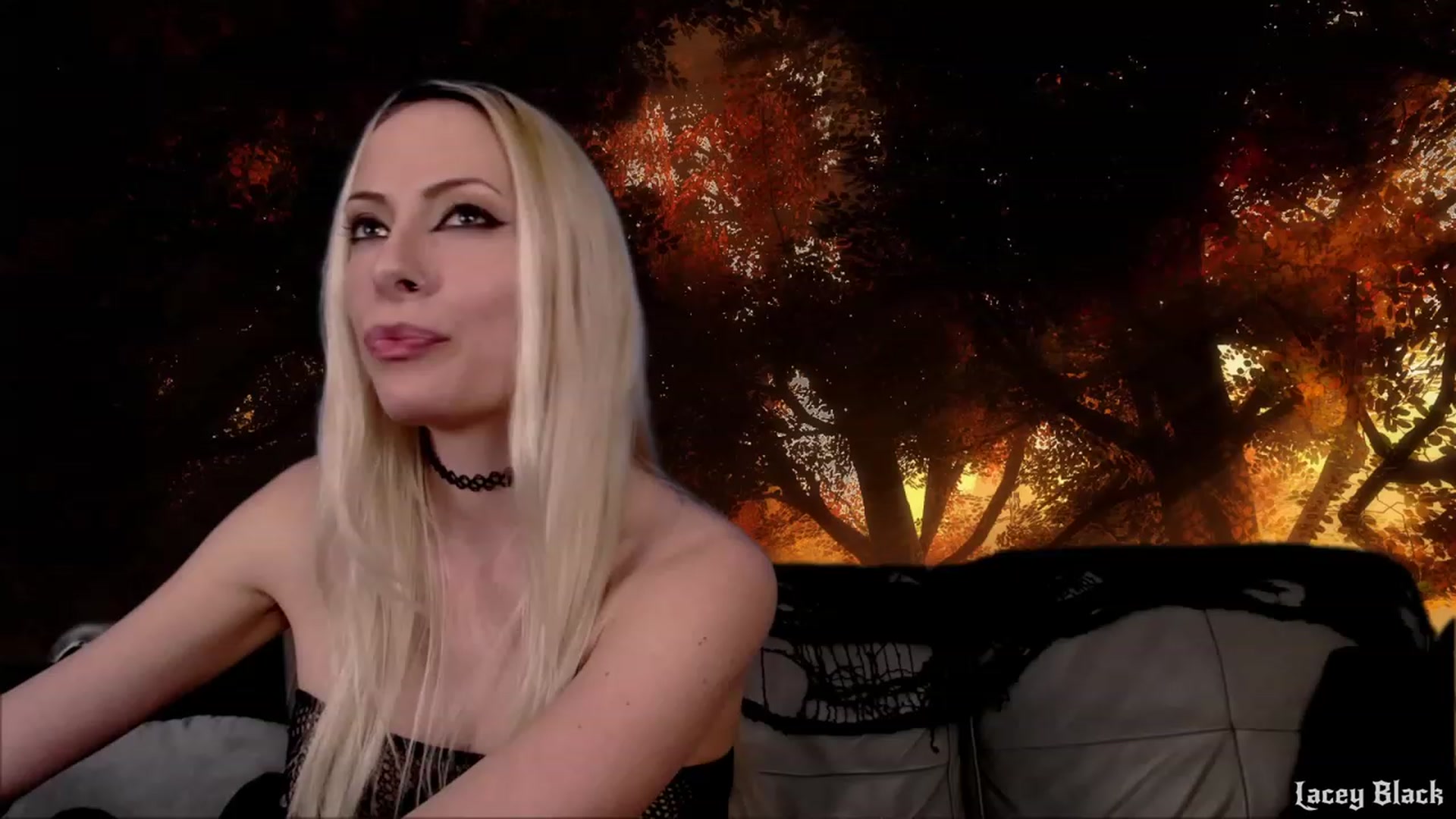Gallery image thumbnail from LaceyBlack's myfreecams stream on, 10/19/2023, 06:52 image 16 of 20