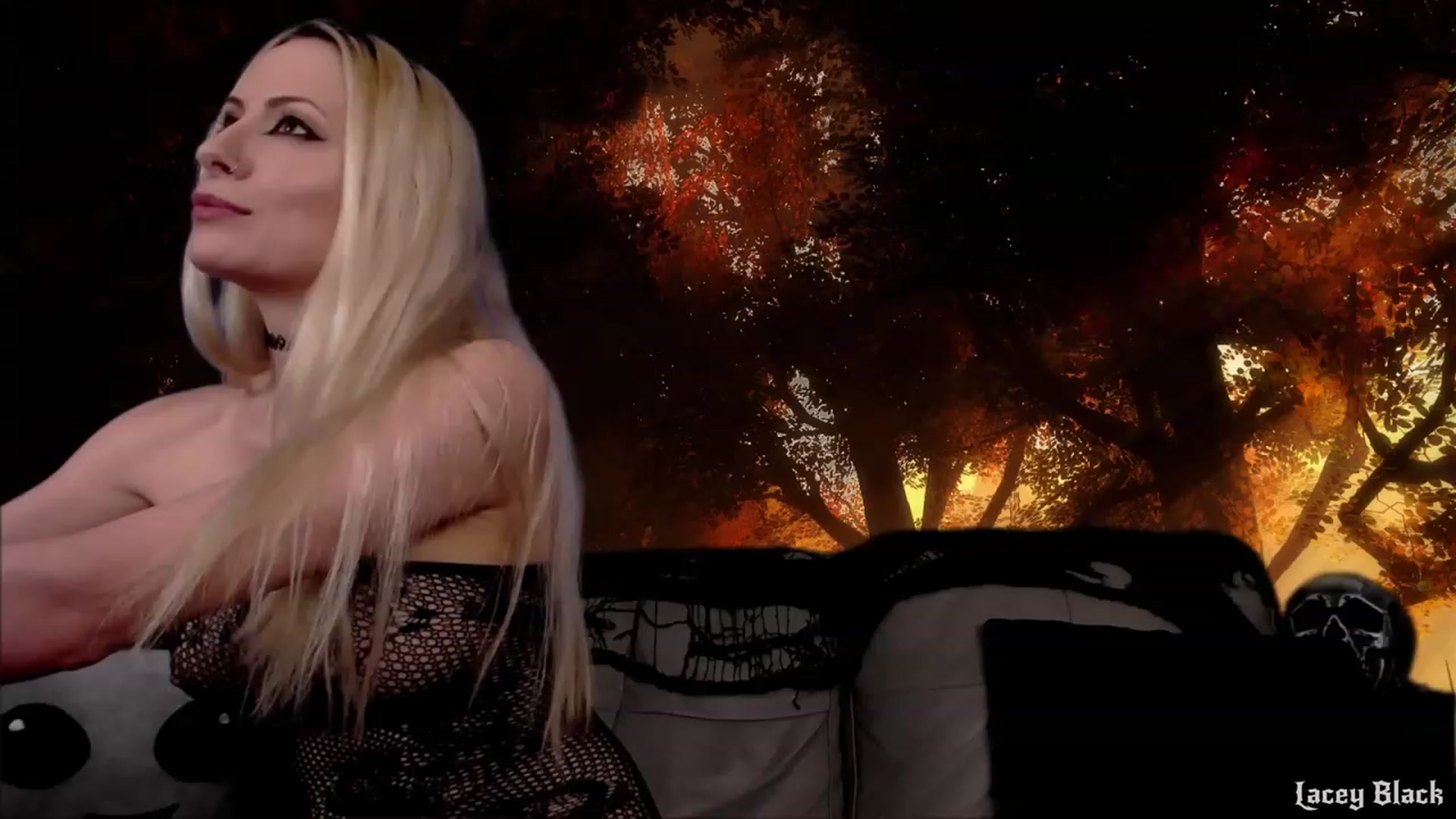 Gallery image thumbnail from LaceyBlack's myfreecams stream on, 10/19/2023, 08:11 image 5 of 20