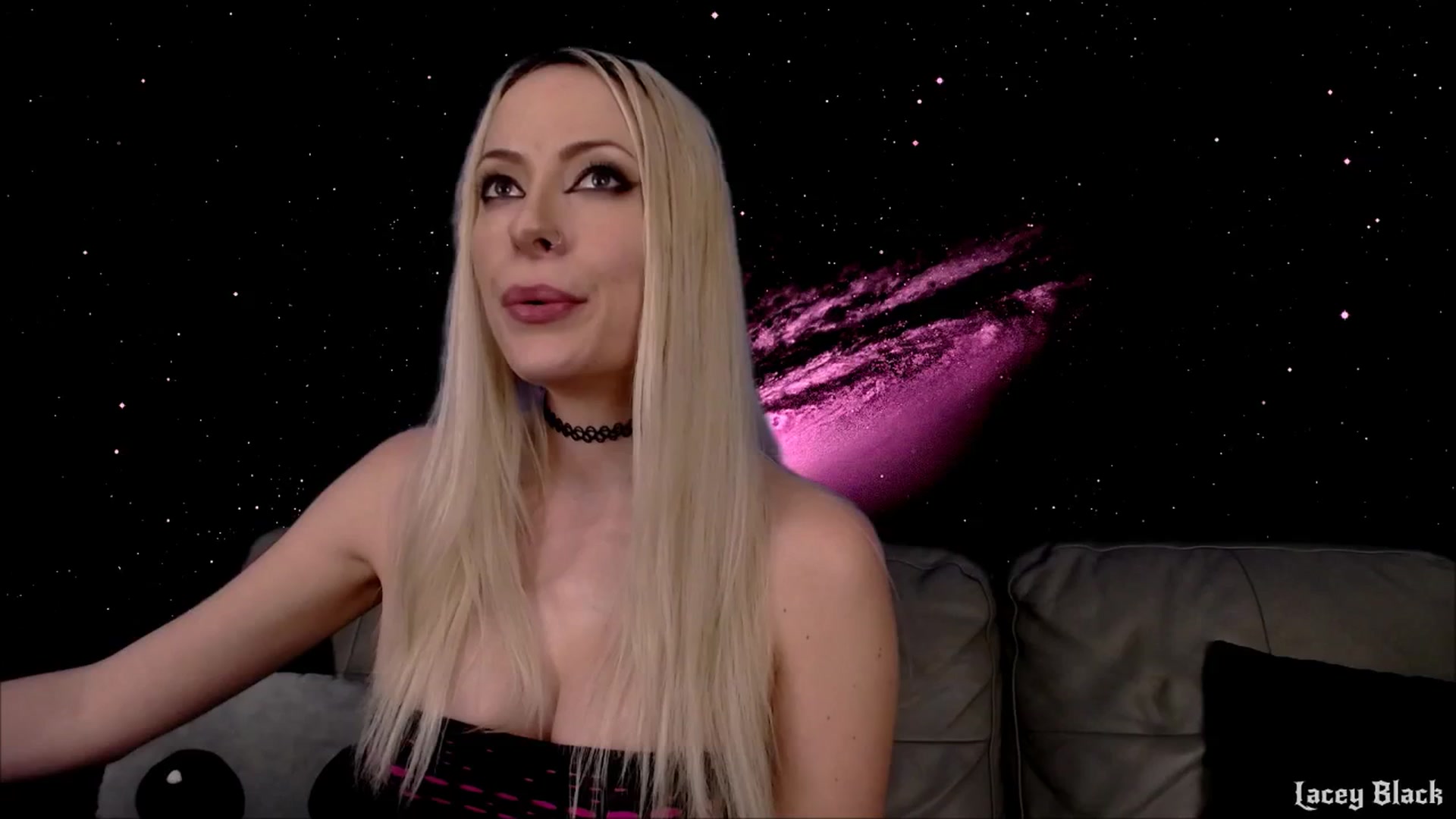Gallery image thumbnail from LaceyBlack's myfreecams stream on, 09/26/2024, 01:49 image 6 of 20