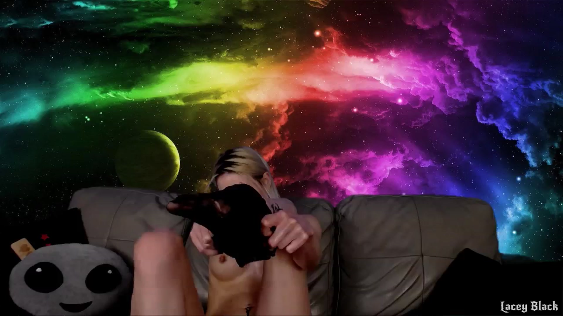 Gallery image thumbnail from LaceyBlack's myfreecams stream on, 01/04/2025, 17:02 image 9 of 20