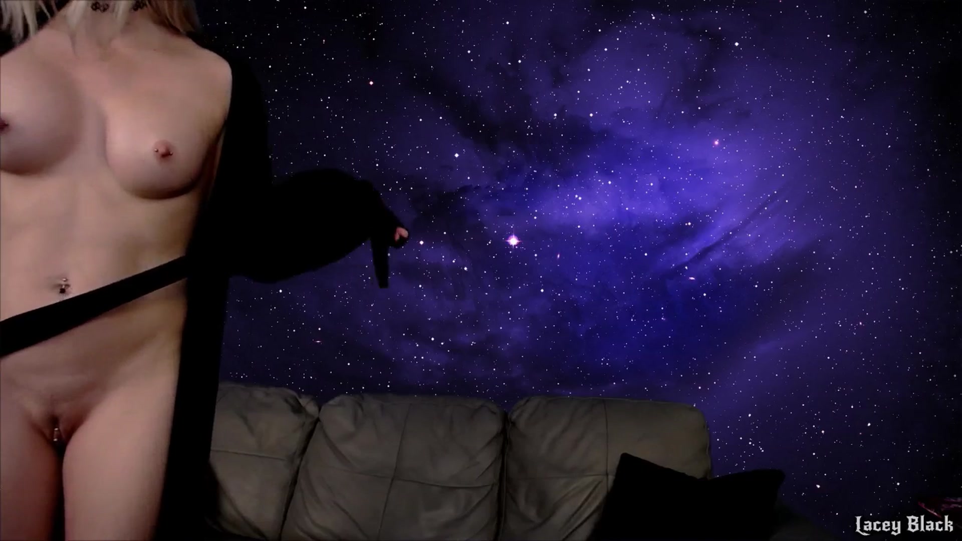 Gallery image thumbnail from LaceyBlack's myfreecams stream on, 08/02/2025, 05:58 image 16 of 20