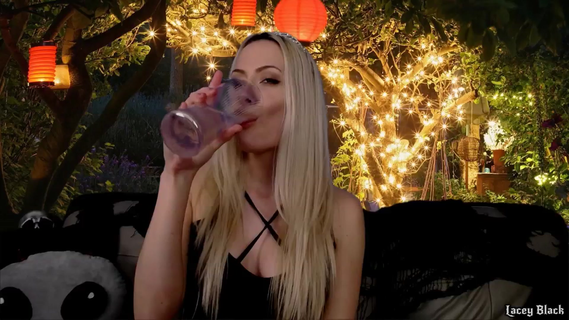 Gallery image thumbnail from LaceyBlack's myfreecams stream on, 10/07/2025, 05:58 image 20 of 20