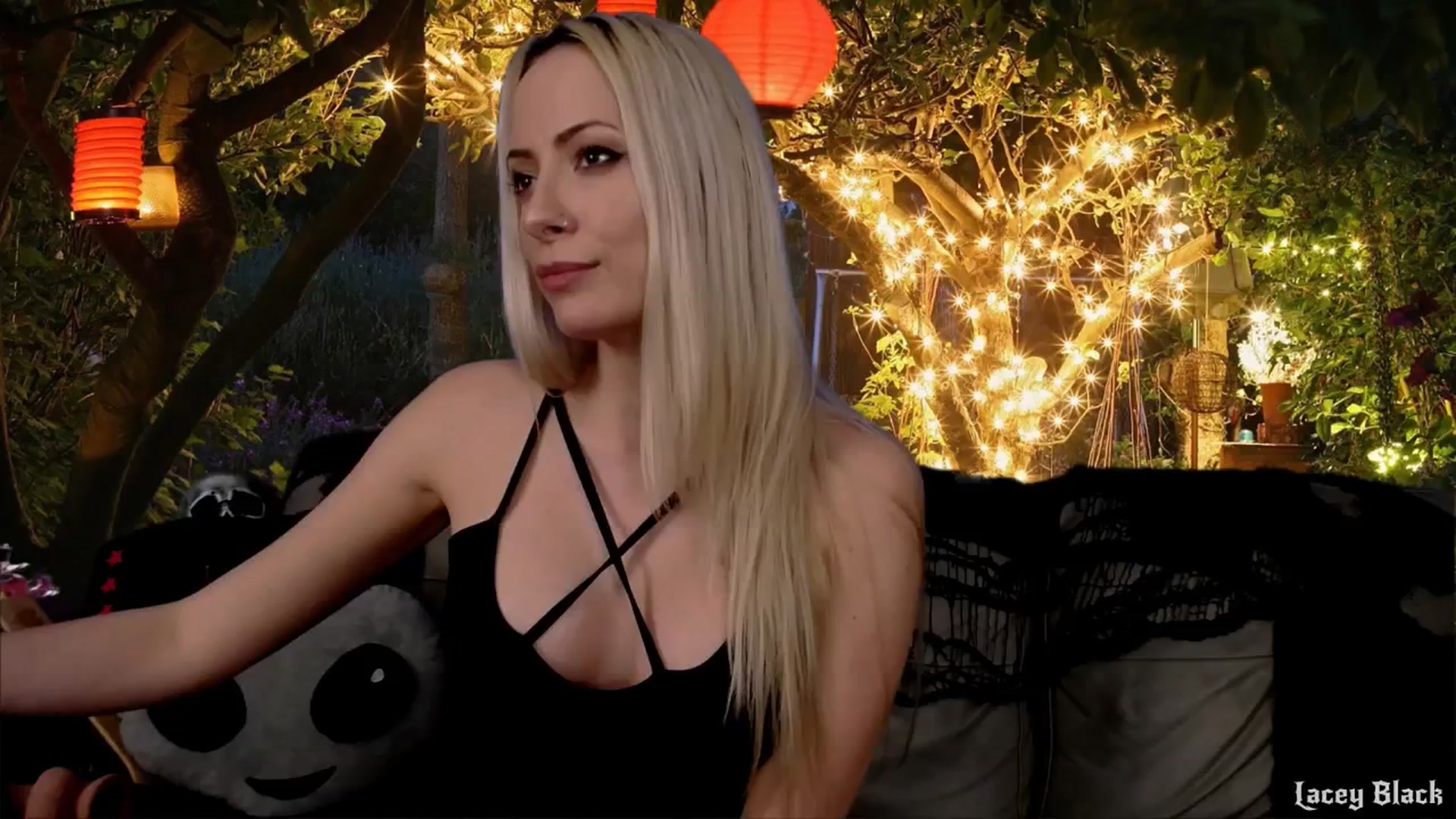 Gallery image thumbnail from LaceyBlack's myfreecams stream on, 10/07/2025, 09:06 image 13 of 20