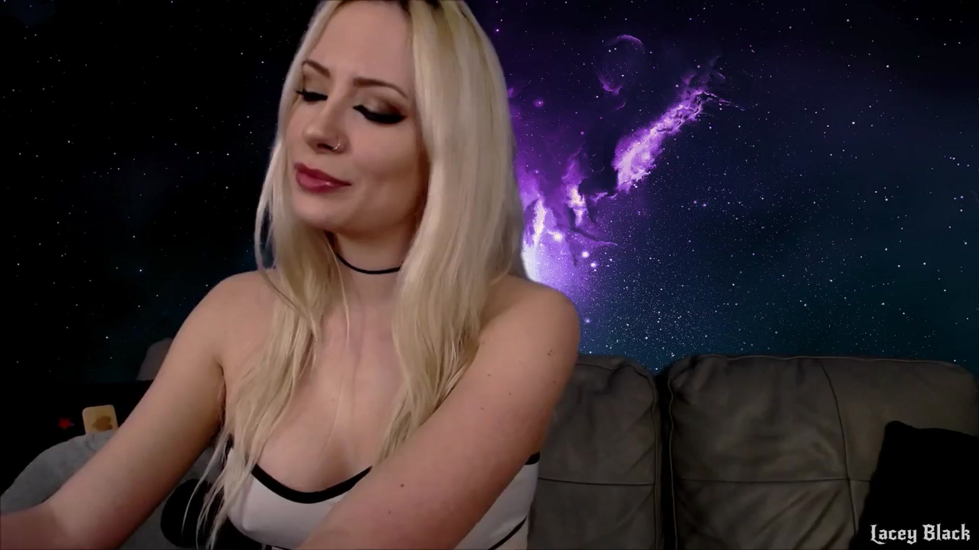 Gallery image thumbnail from LaceyBlack's myfreecams stream on, 01/03/2026, 08:44 image 12 of 20
