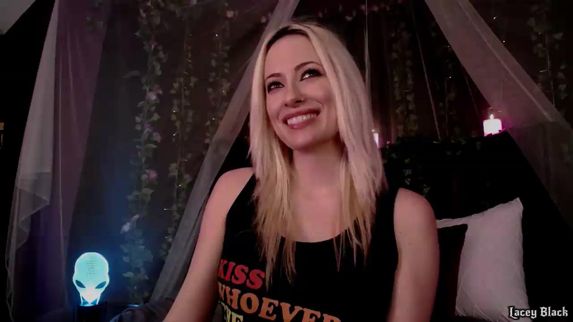 Gallery image thumbnail from LaceyBlack's myfreecams stream on, 06/09/2026, 02:34 image 5 of 20