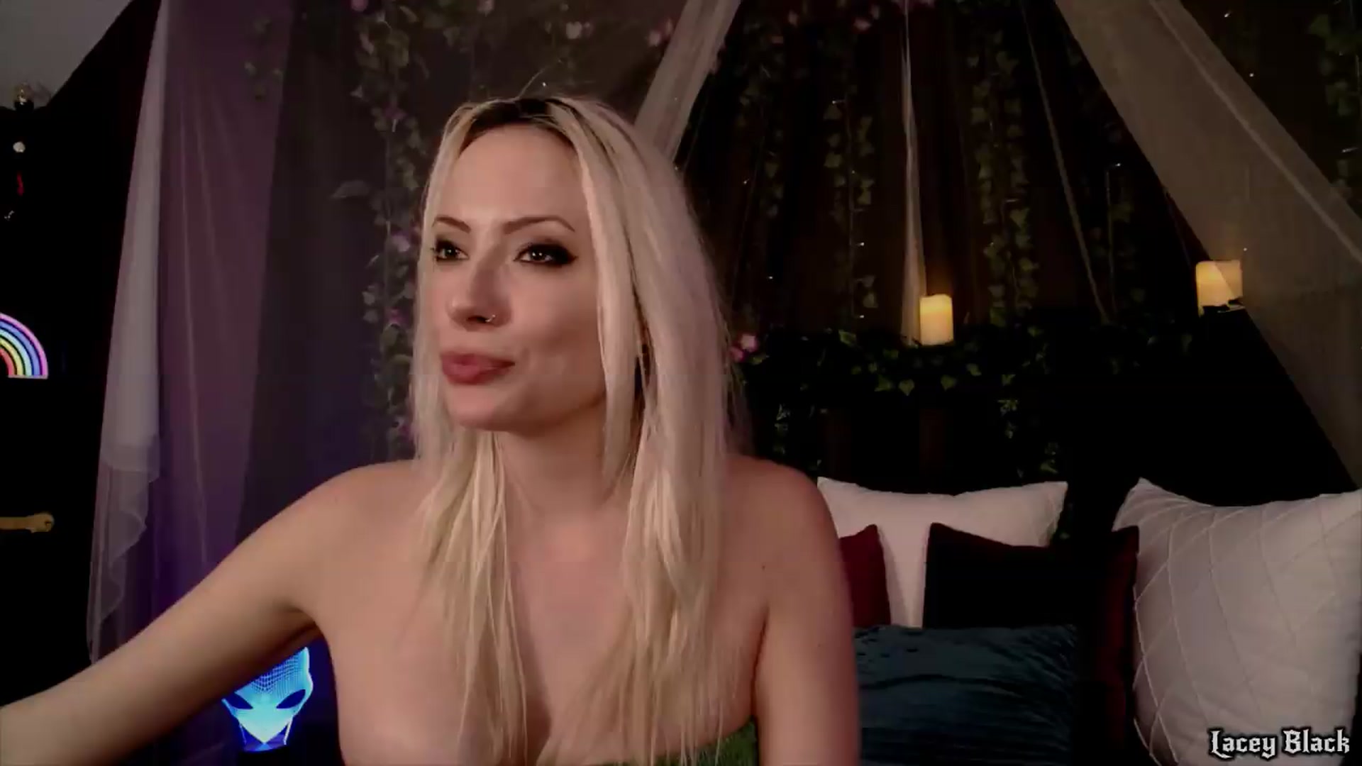 Gallery image thumbnail from LaceyBlack's myfreecams stream on, 08/29/2026, 07:06 image 1 of 20