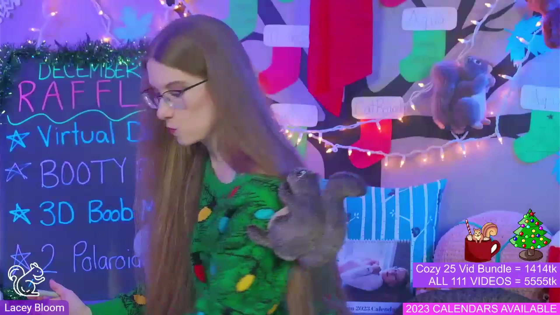 Gallery image thumbnail from LaceyBloom's myfreecams stream on, 12/24/2022, 21:11 image 15 of 20