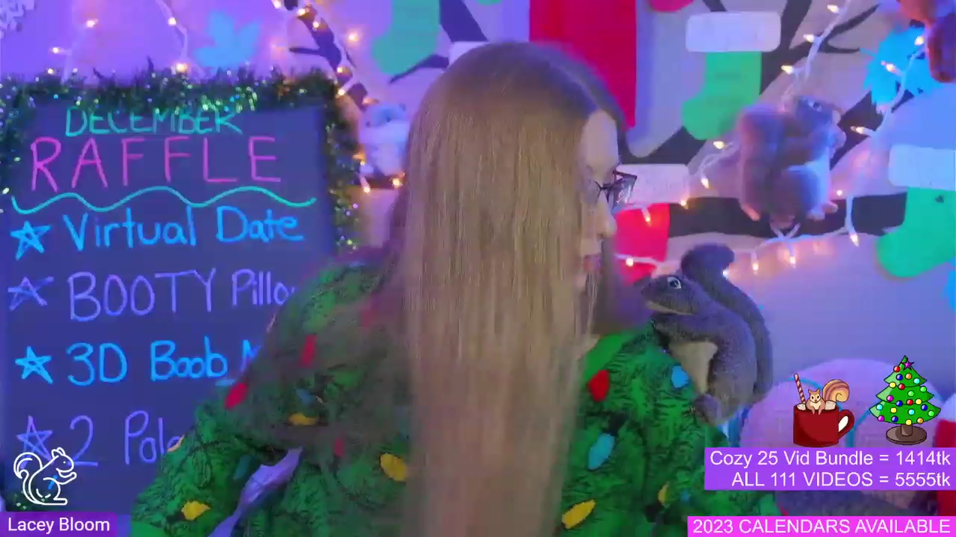Gallery image thumbnail from LaceyBloom's myfreecams stream on, 12/24/2022, 21:11 image 10 of 20