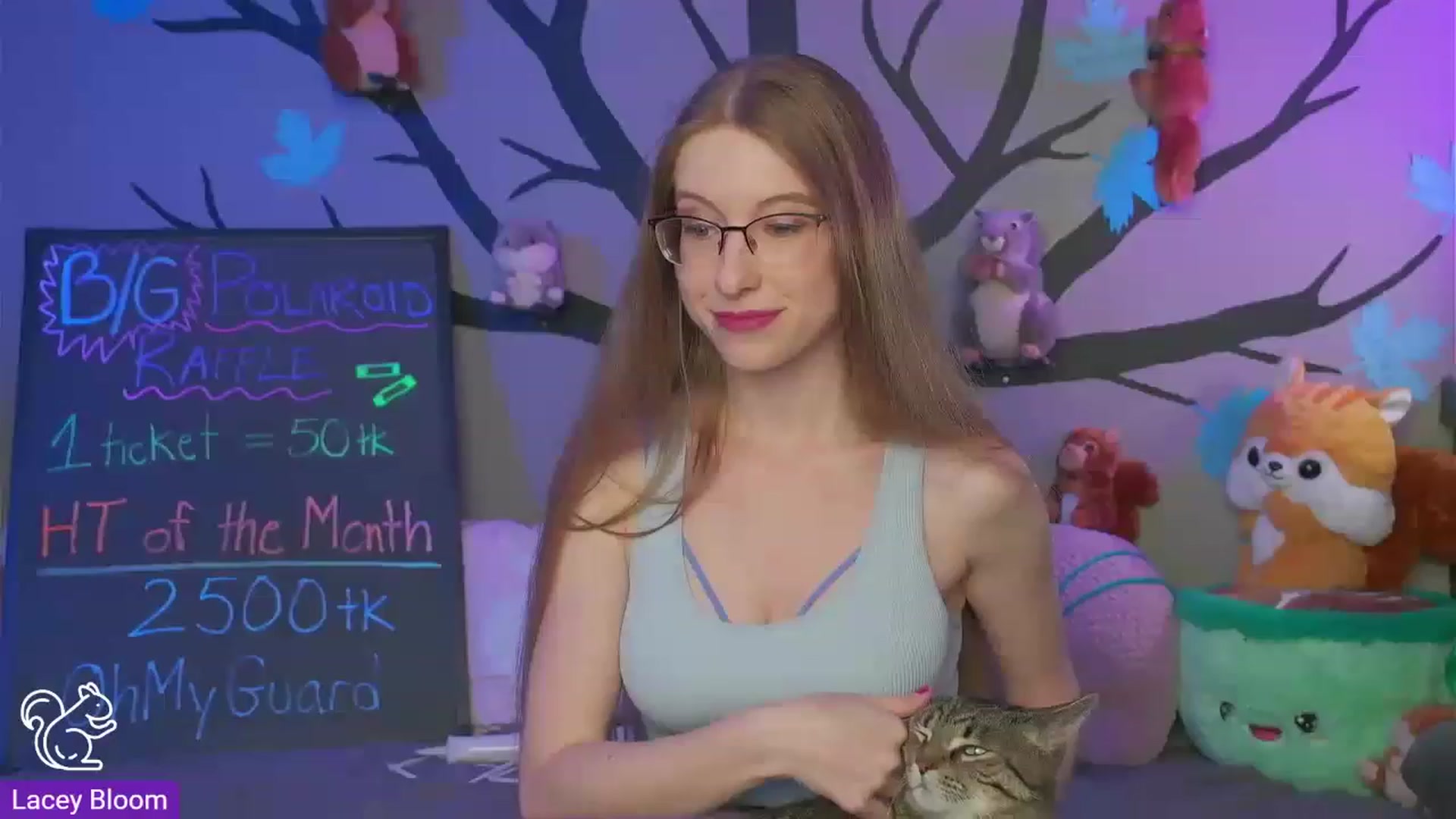 Gallery image thumbnail from LaceyBloom's myfreecams stream on, 05/22/2023, 01:45 image 18 of 20