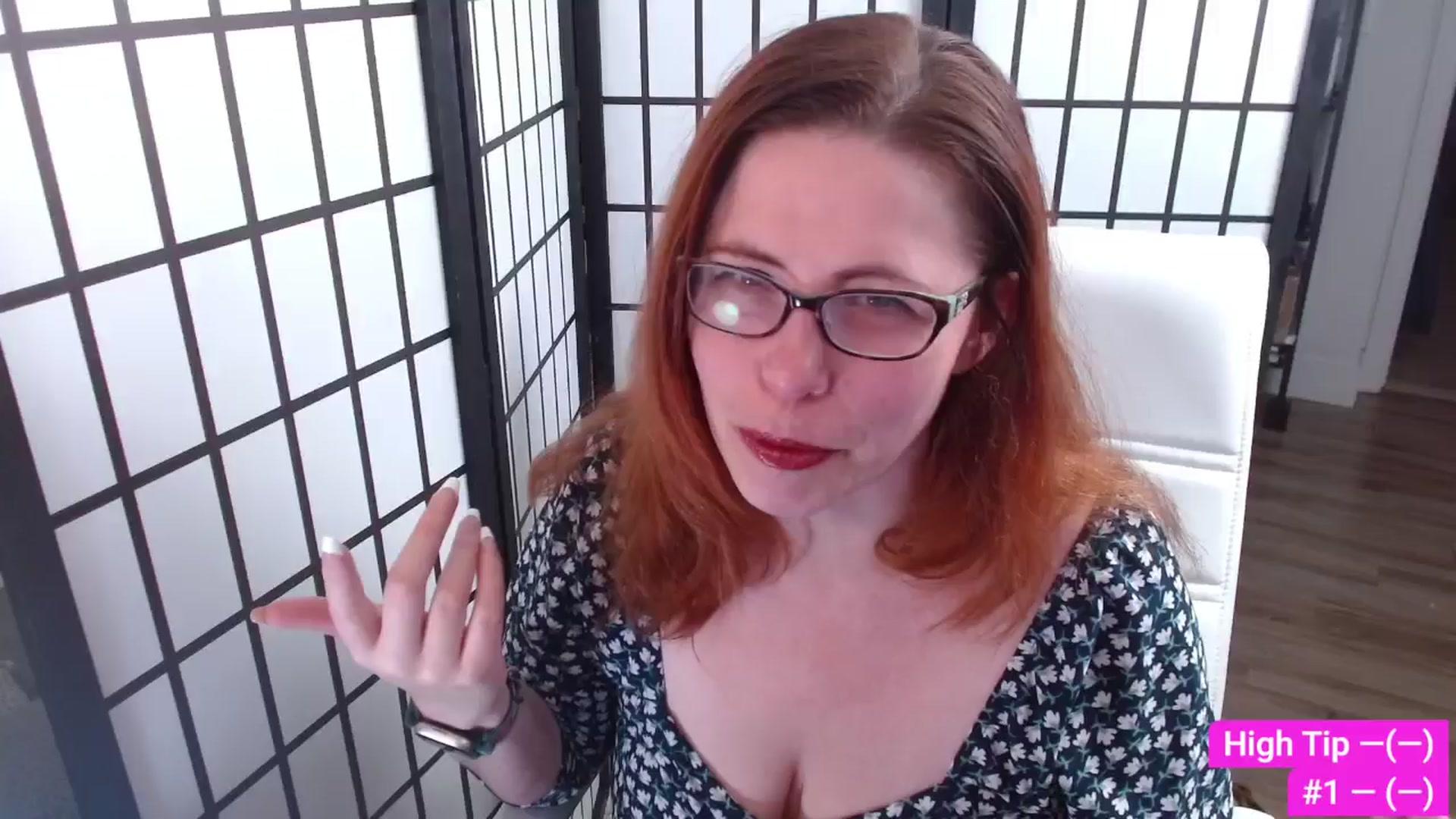 Gallery image thumbnail from LaceyRoyce's myfreecams stream on, 10/13/2025, 24:01 image 10 of 20