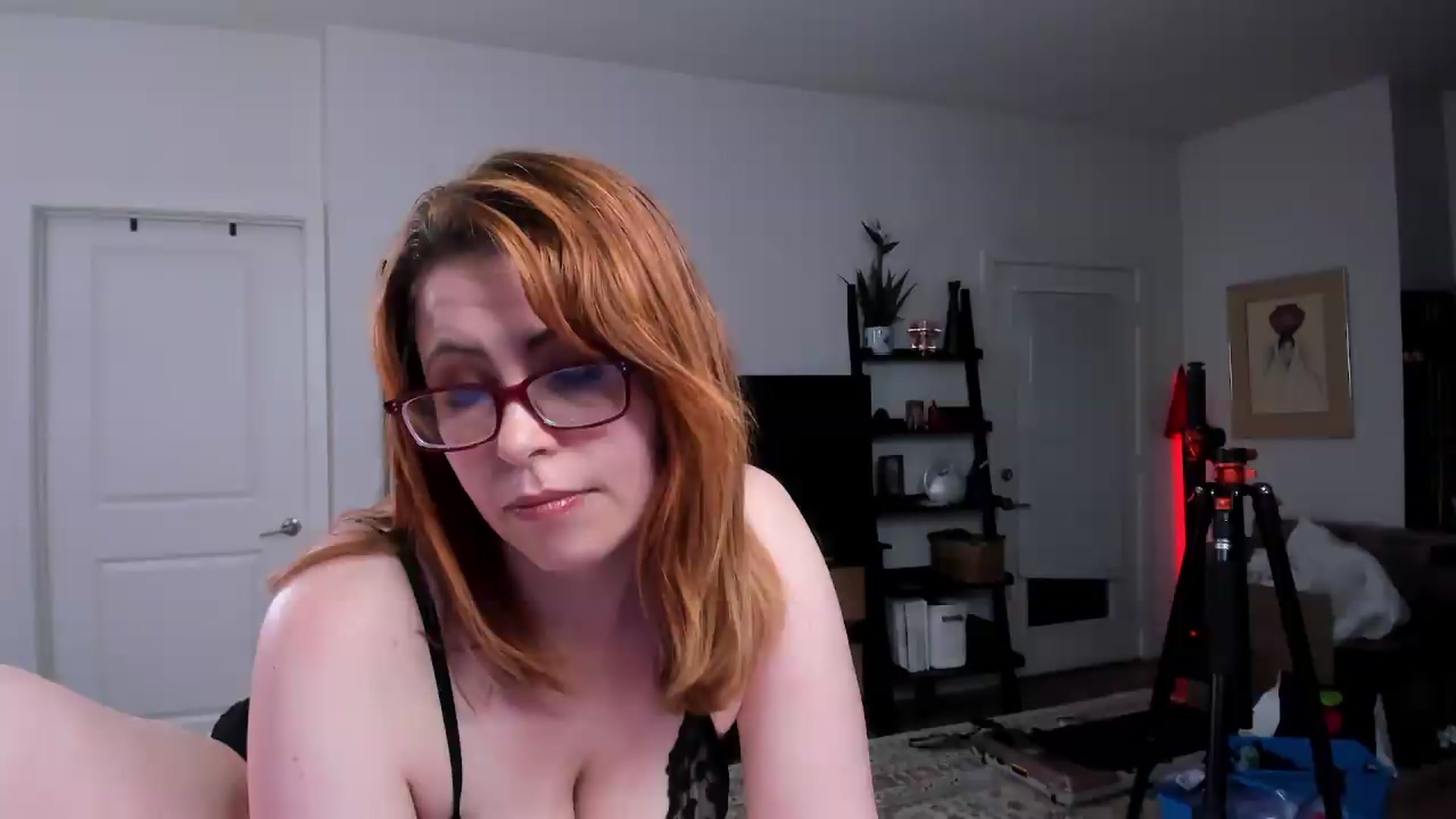 Gallery image thumbnail from LaceyRoyce's myfreecams stream on, 05/25/2026, 02:56 image 18 of 20