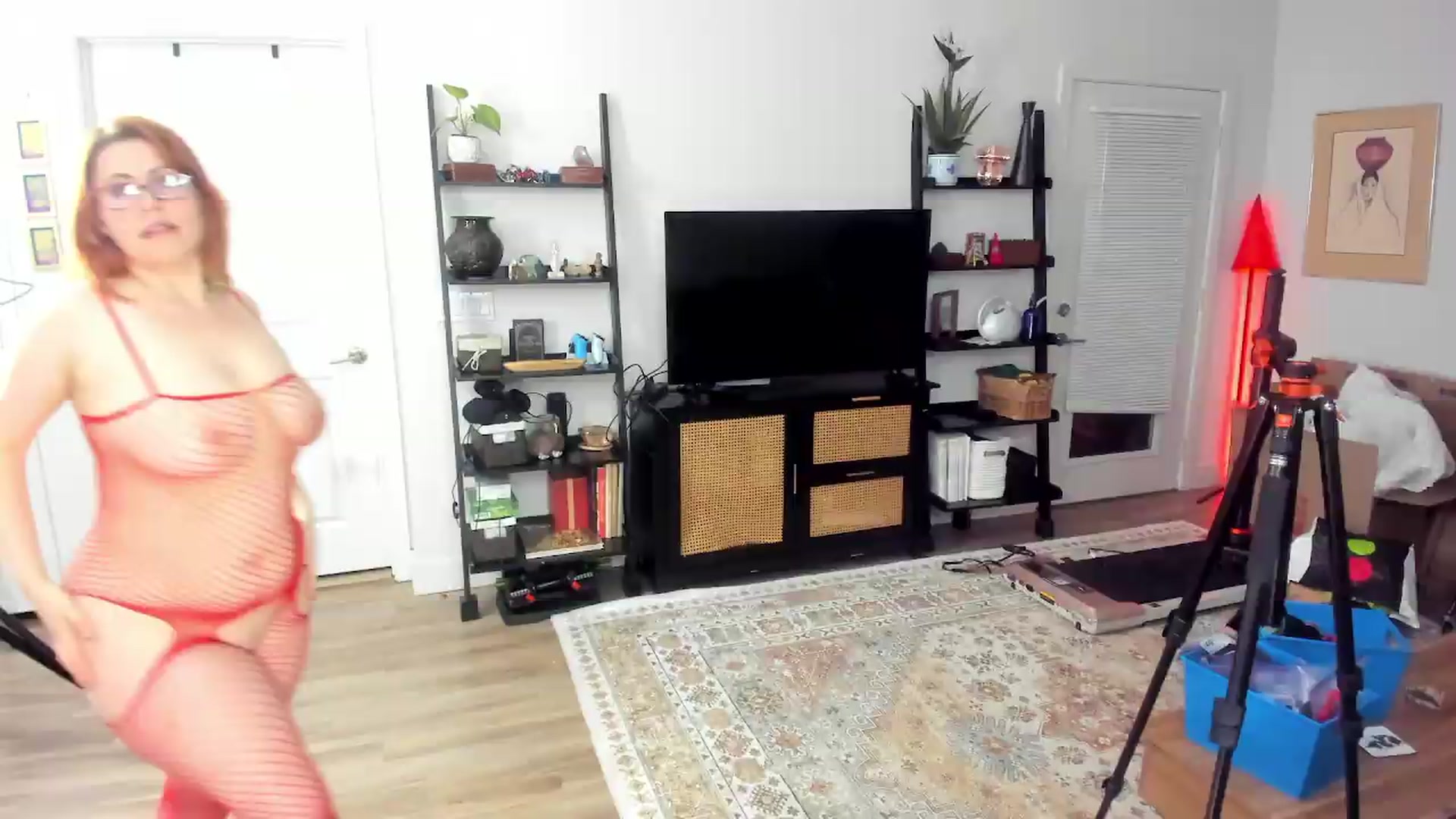 Gallery image thumbnail from LaceyRoyce's myfreecams stream on, 05/25/2026, 04:02 image 11 of 20
