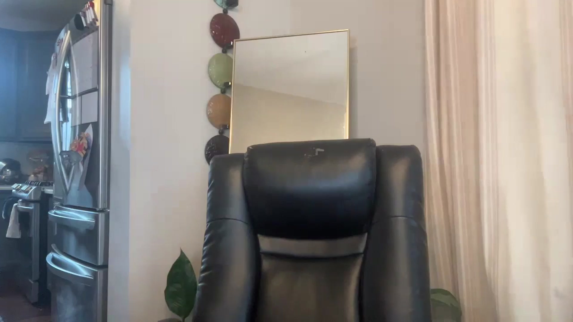 Gallery image thumbnail from Laceygreyy's myfreecams stream on, 01/06/2025, 20:41 image 18 of 20