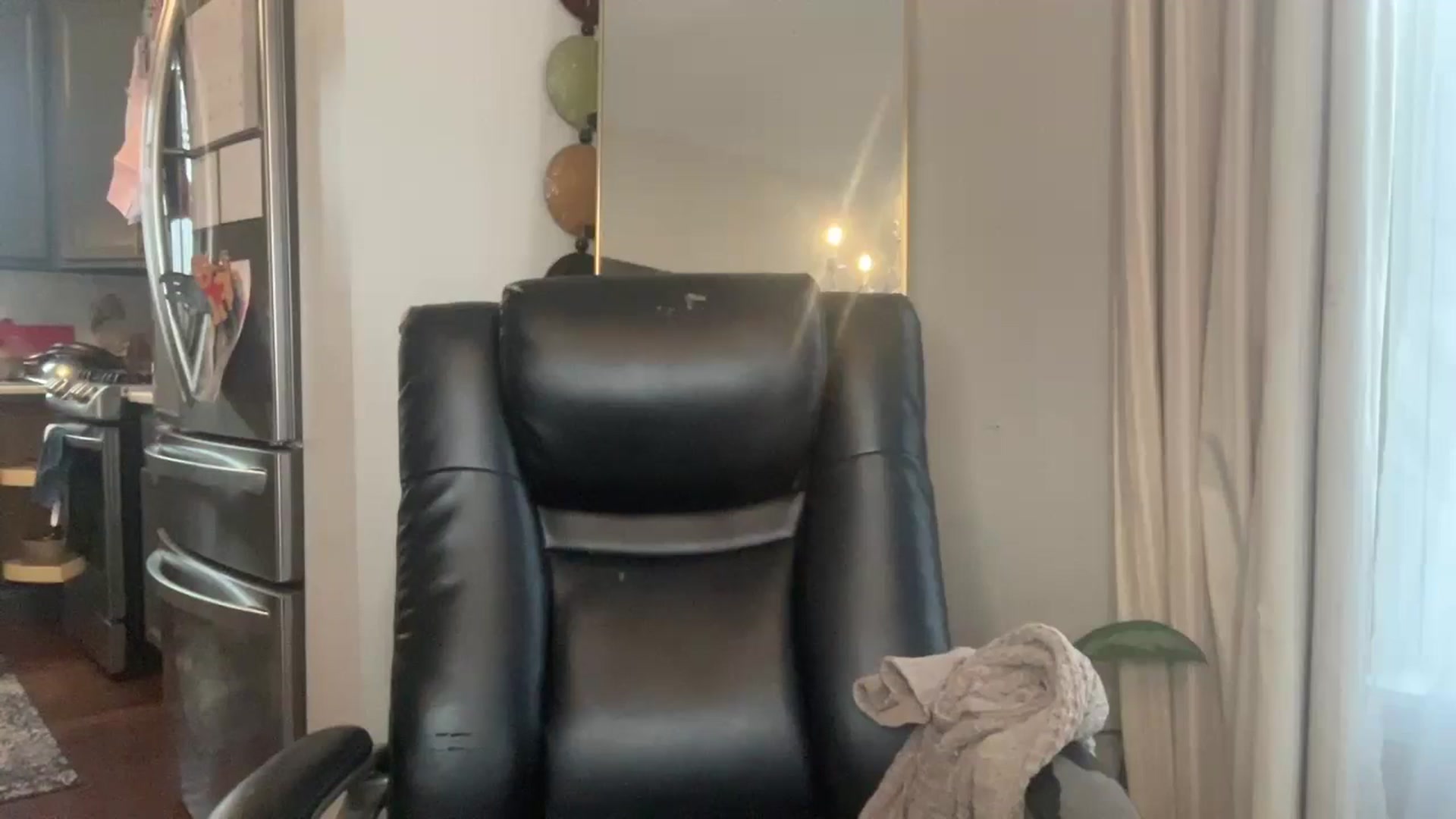 Gallery image thumbnail from Laceygreyy's myfreecams stream on, 01/10/2025, 21:59 image 13 of 20