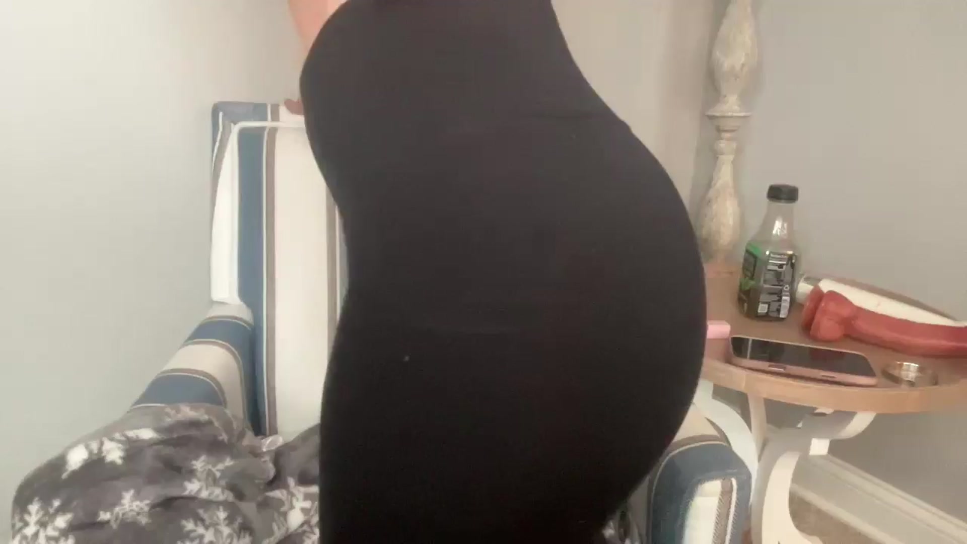 Gallery image thumbnail from Laceygreyy's myfreecams stream on, 04/17/2025, 21:12 image 20 of 20
