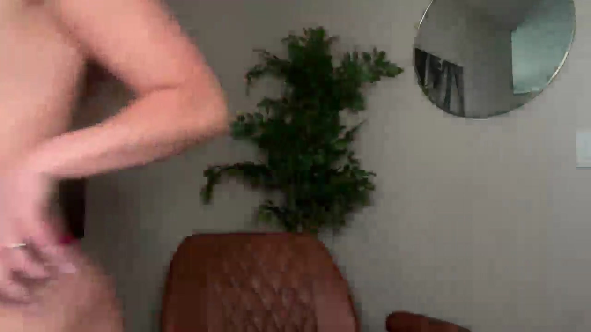Gallery image thumbnail from Laceygreyy's myfreecams stream on, 02/19/2026, 21:12 image 16 of 20