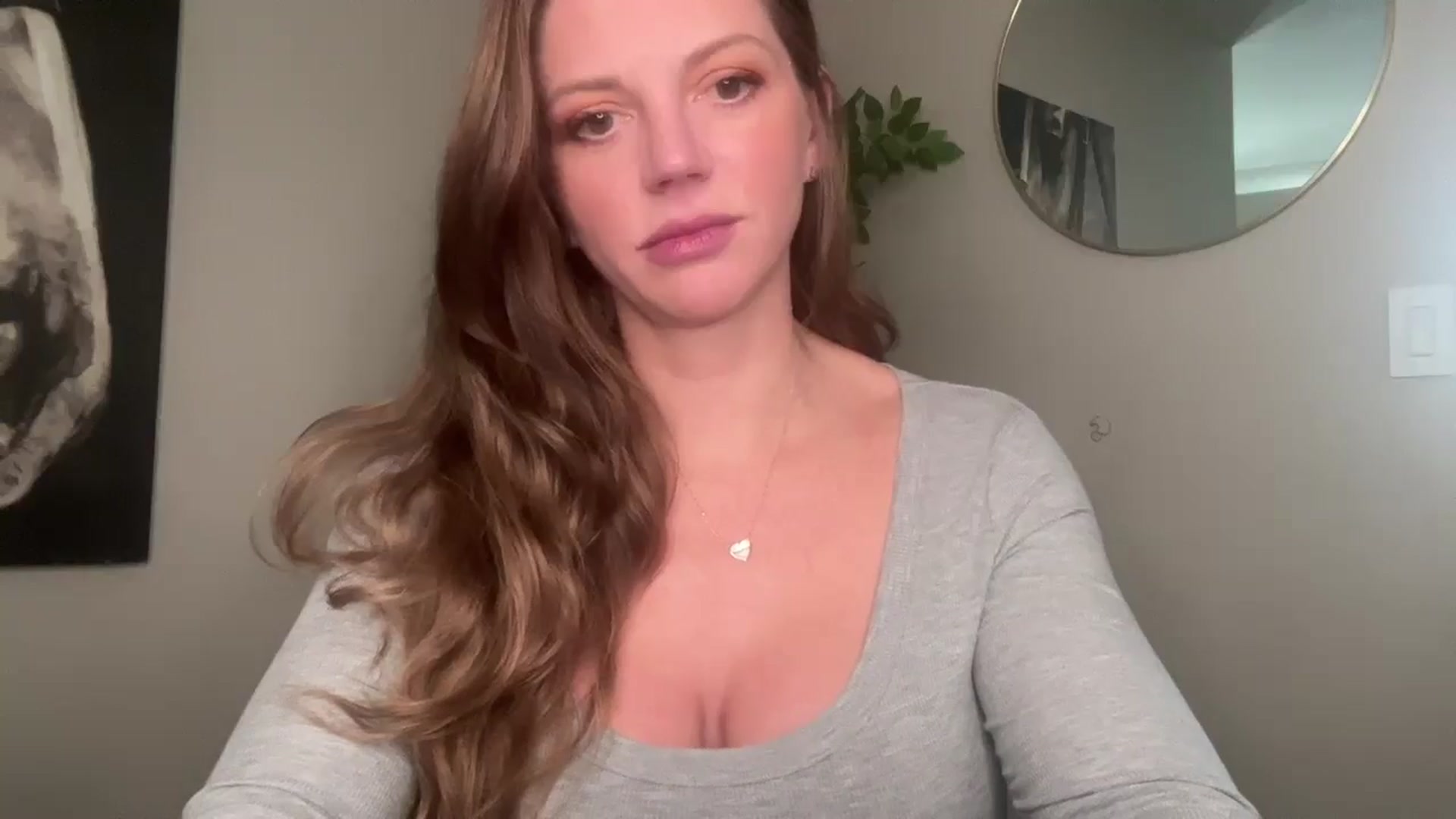 Gallery image thumbnail from Laceygreyy's myfreecams stream on, 03/02/2026, 20:56 image 18 of 20