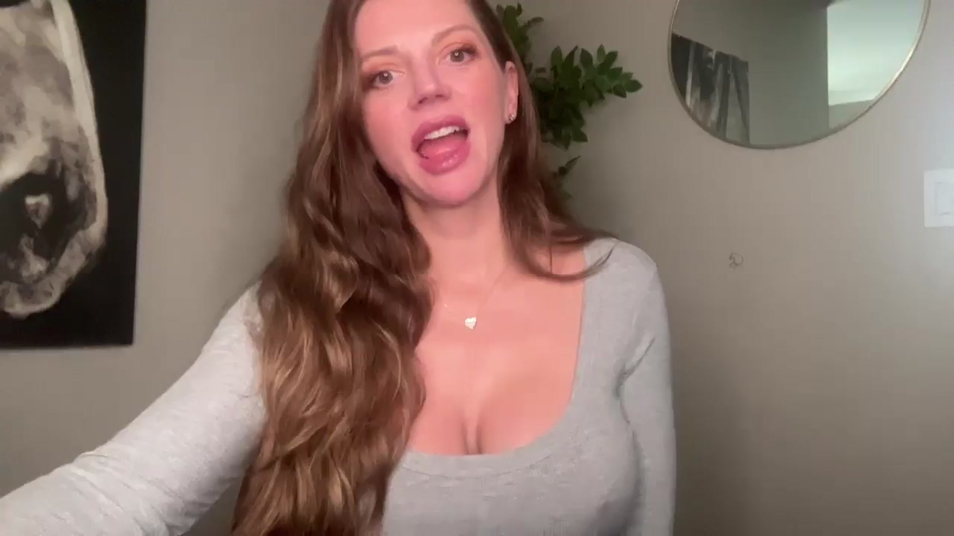 Gallery image thumbnail from Laceygreyy's myfreecams stream on, 03/02/2026, 21:52 image 10 of 20