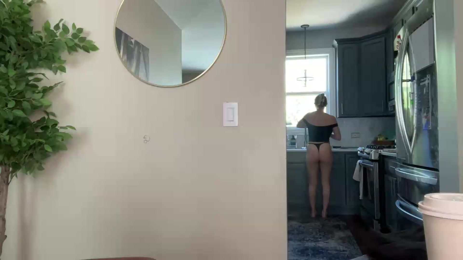 Gallery image thumbnail from Laceygreyy's myfreecams stream on, 05/11/2026, 19:30 image 12 of 20