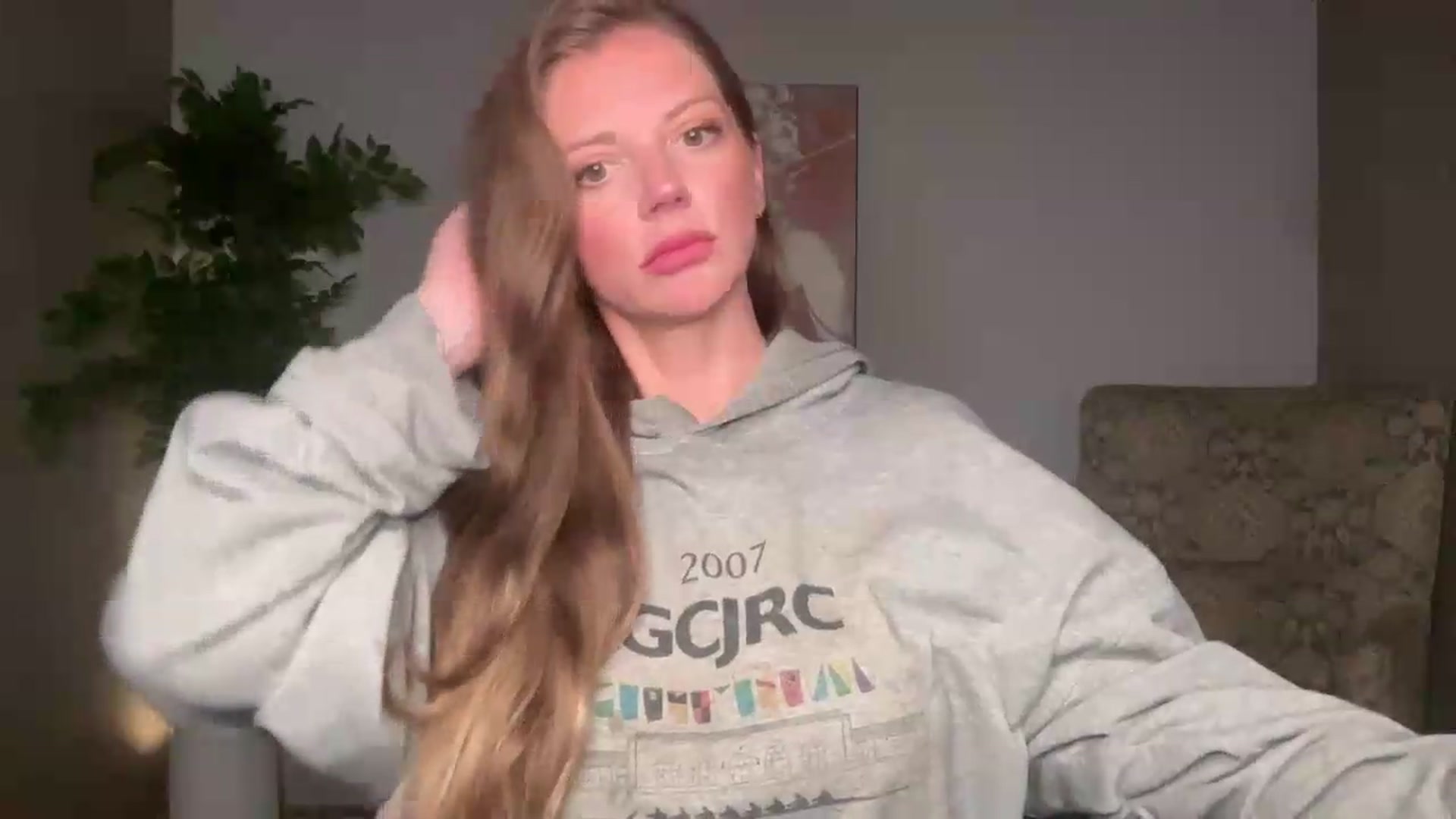 Gallery image thumbnail from Laceygreyy's myfreecams stream on, 07/28/2026, 01:14 image 18 of 20