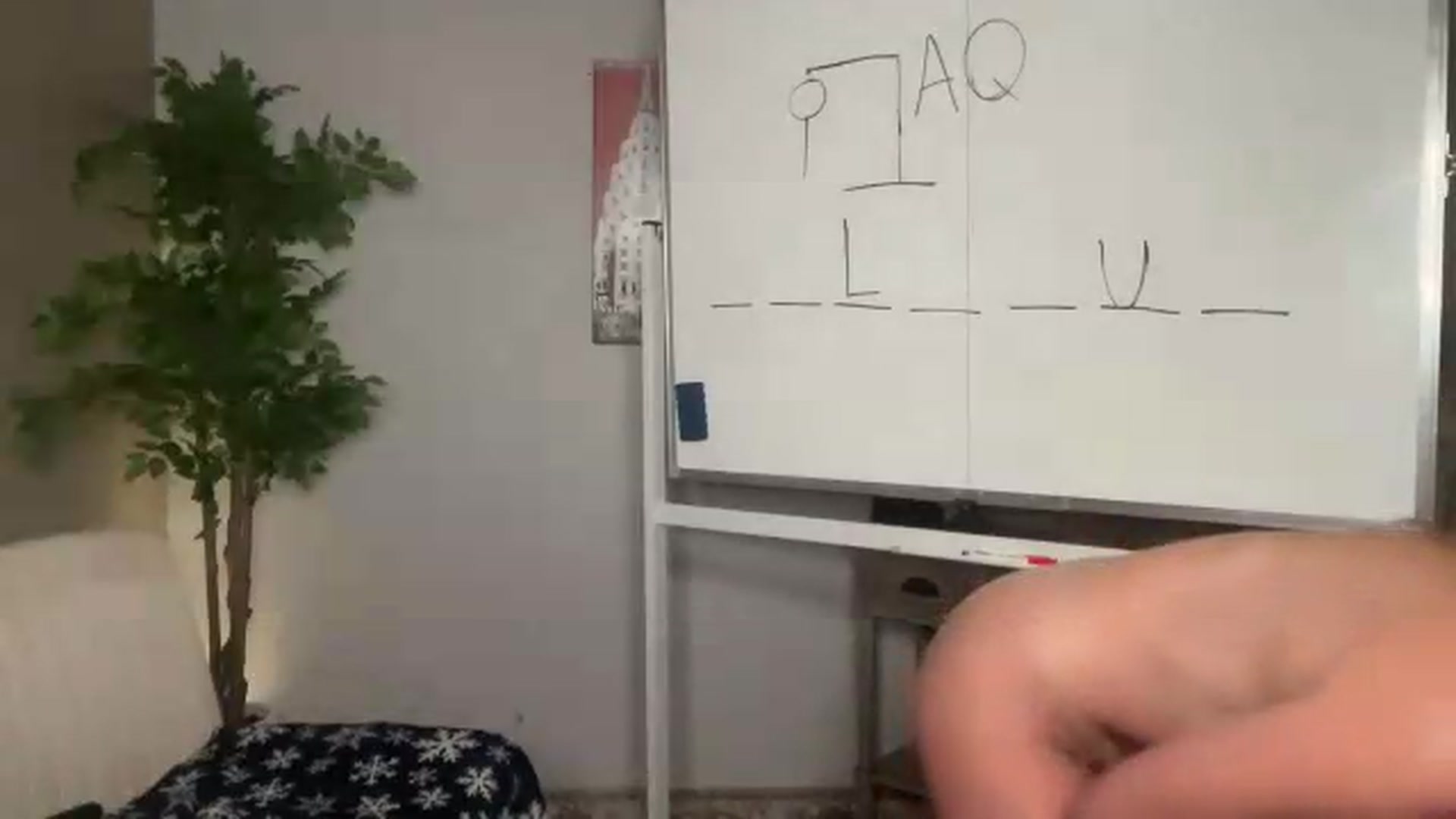 Gallery image thumbnail from Laceygreyy's myfreecams stream on, 08/04/2026, 02:32 image 18 of 20