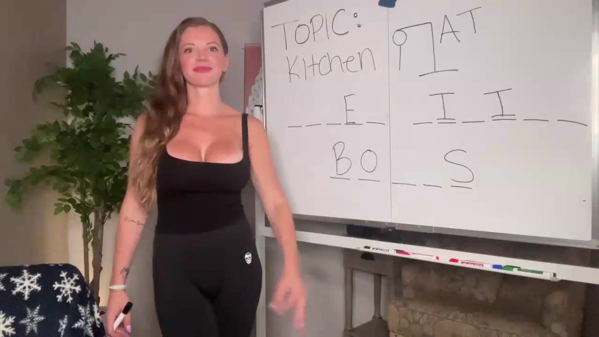 Gallery image thumbnail from Laceygreyy's myfreecams stream on, 09/02/2026, 20:12 image 18 of 20