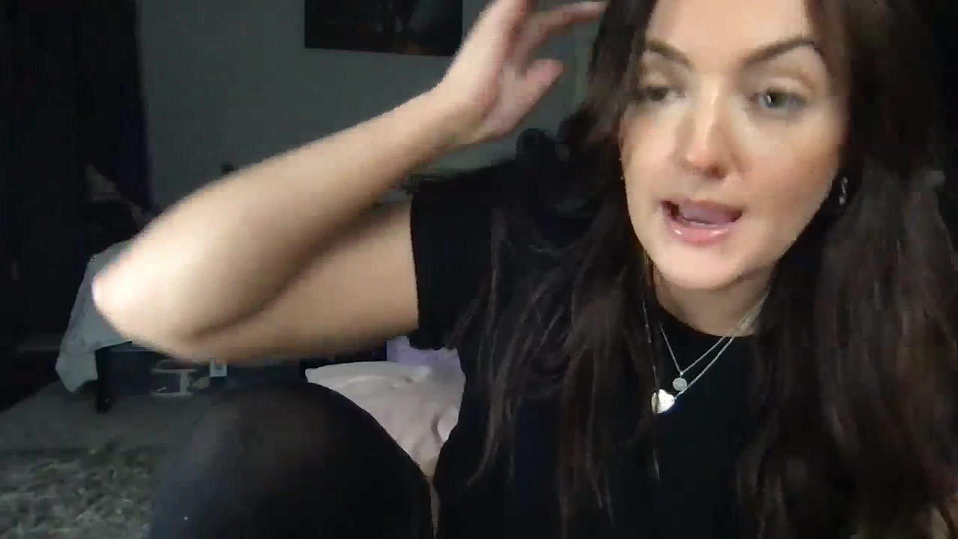 Gallery image thumbnail from Laceyjames24's myfreecams stream on, 09/23/2023, 15:08 image 16 of 20