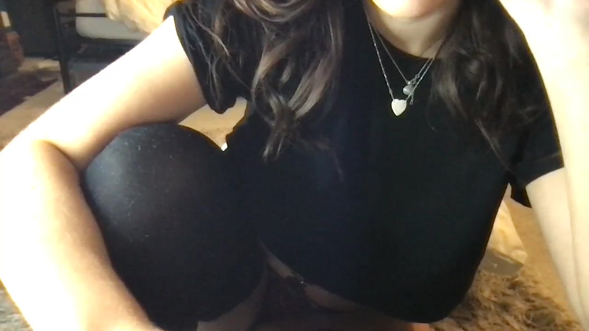 Gallery image thumbnail from Laceyjames24's myfreecams stream on, 10/09/2023, 15:11 image 3 of 20