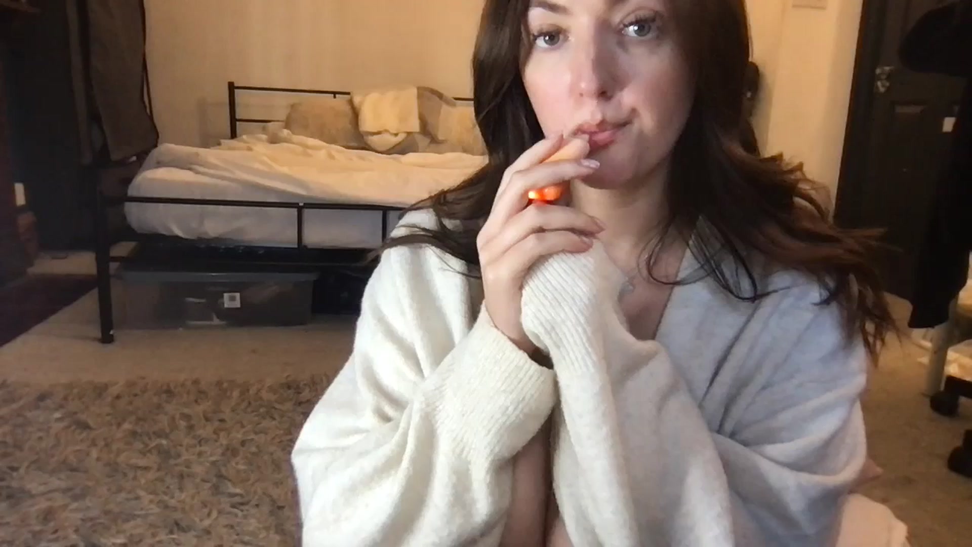 Gallery image thumbnail from Laceyjames24's myfreecams stream on, 10/24/2023, 14:00 image 12 of 20