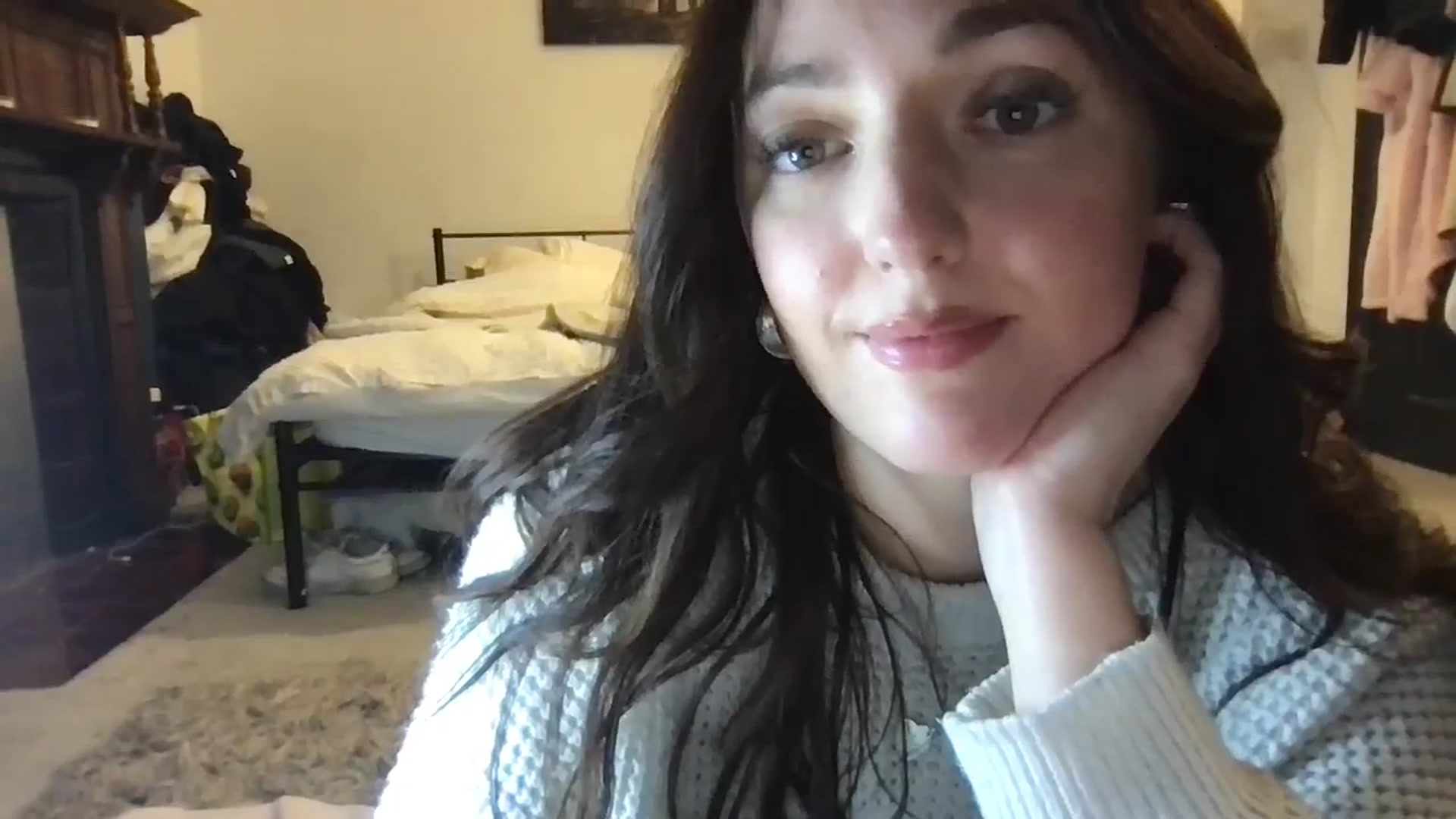 Gallery image thumbnail from Laceyjames24's myfreecams stream on, 01/27/2024, 17:44 image 19 of 20