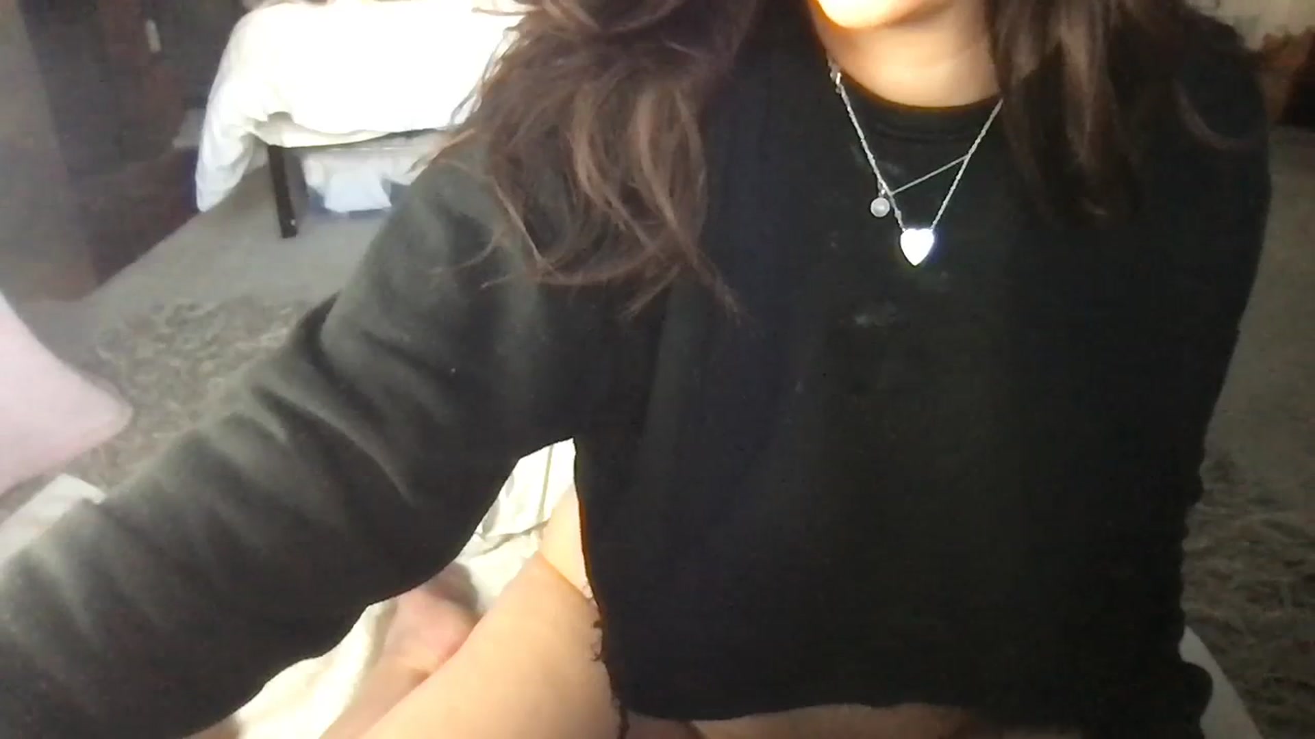 Gallery image thumbnail from Laceyjames24's myfreecams stream on, 03/24/2024, 17:16 image 8 of 20