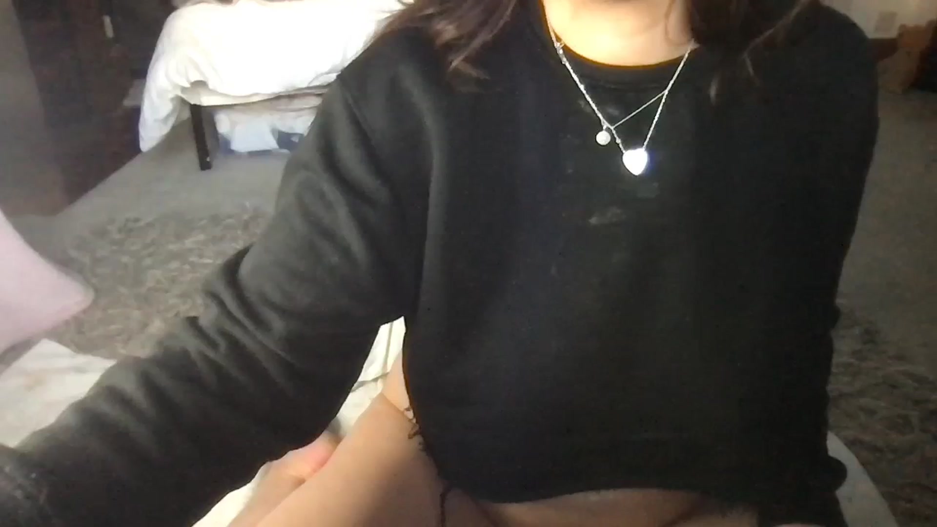 Gallery image thumbnail from Laceyjames24's myfreecams stream on, 03/24/2024, 17:16 image 5 of 20