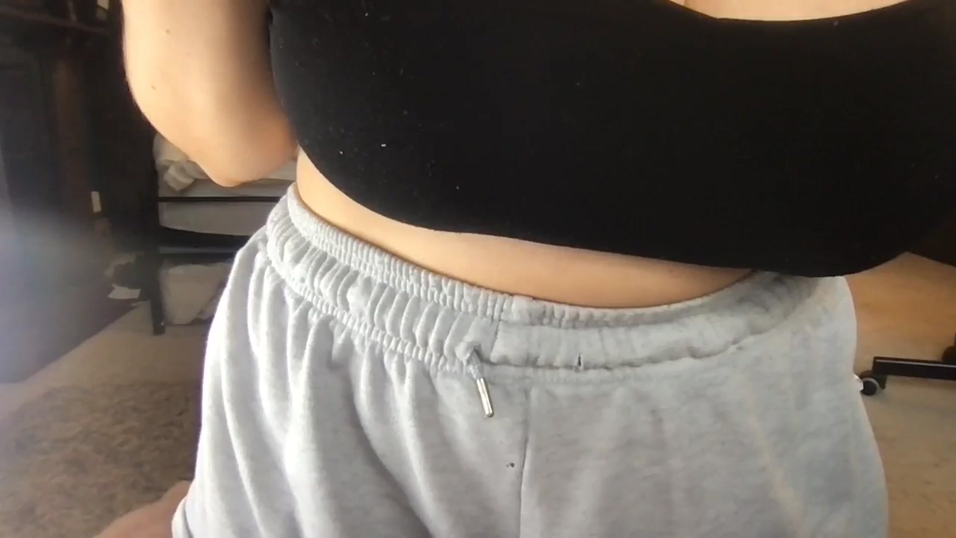 Gallery image thumbnail from Laceyjames24's myfreecams stream on, 05/12/2024, 12:59 image 10 of 20