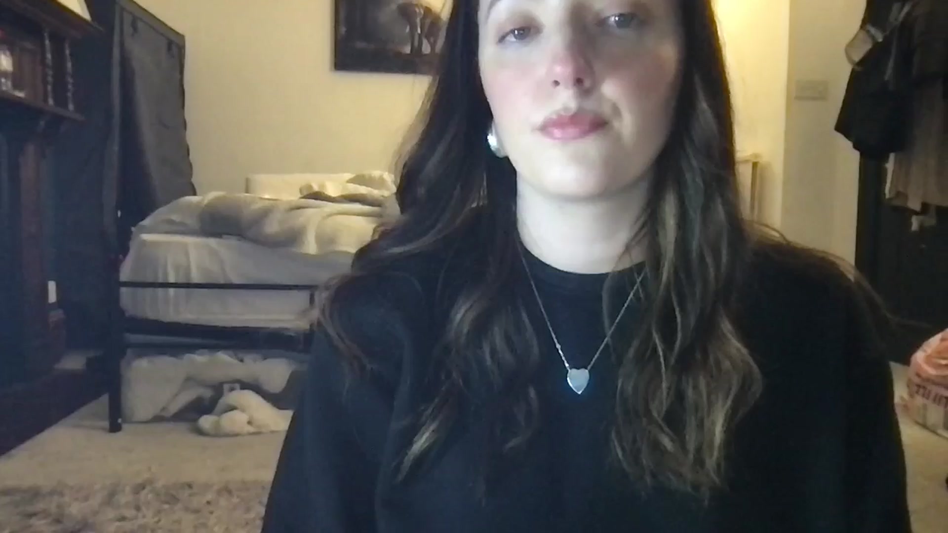 Gallery image thumbnail from Laceyjames24's myfreecams stream on, 05/31/2024, 18:50 image 19 of 20