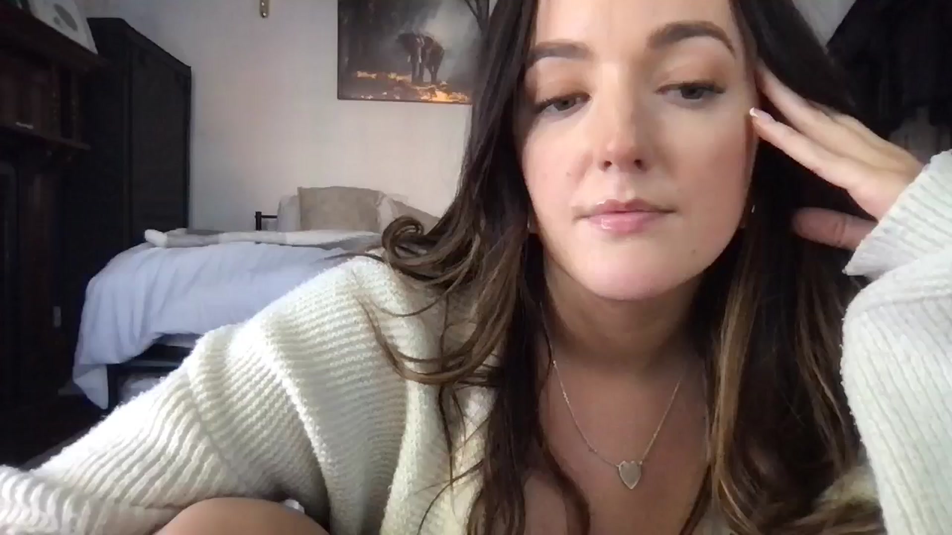 Gallery image thumbnail from Laceyjames24's myfreecams stream on, 06/02/2024, 17:55 image 8 of 20
