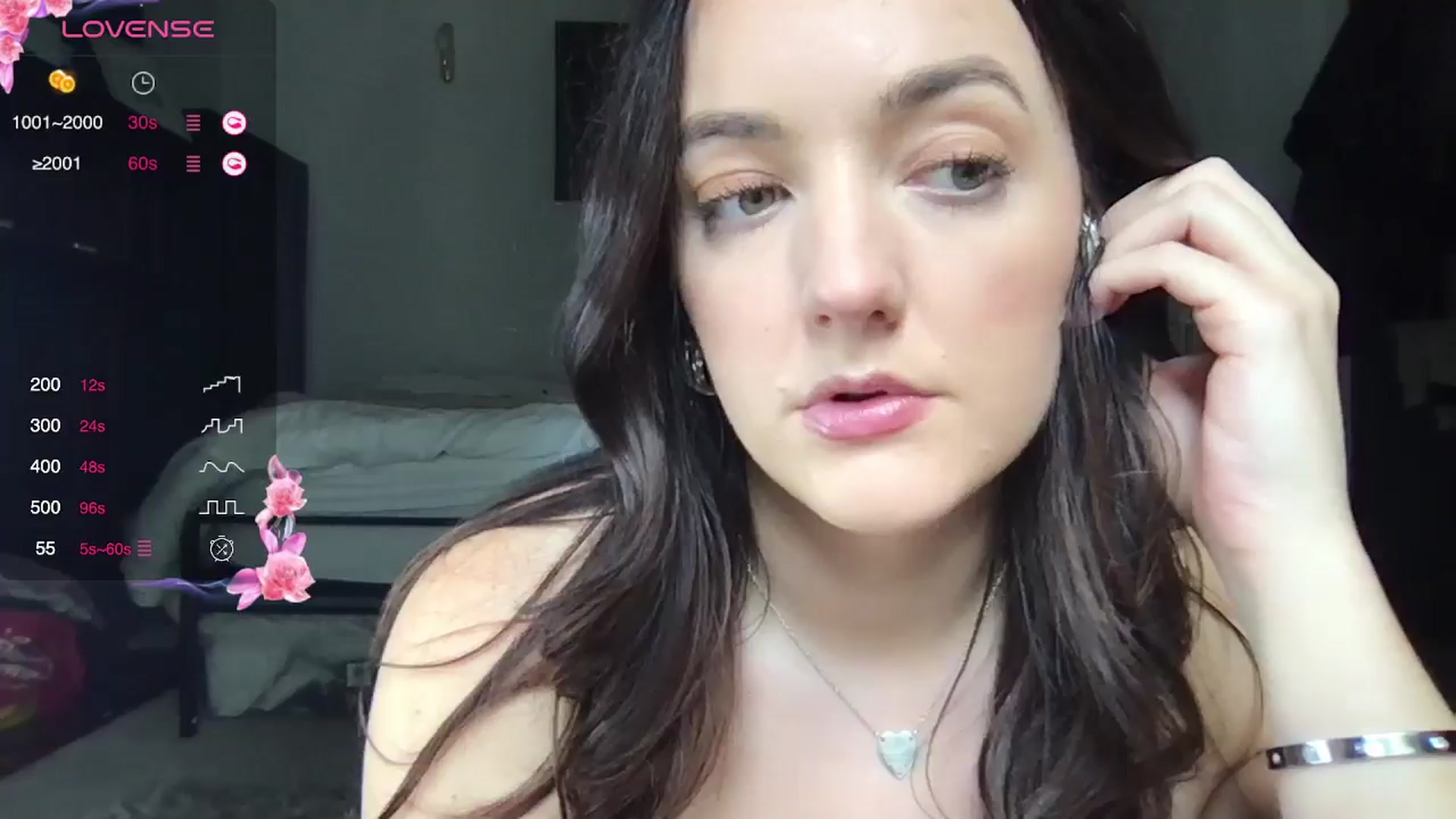 Gallery image thumbnail from Laceyjames24's myfreecams stream on, 09/18/2024, 10:55 image 1 of 20
