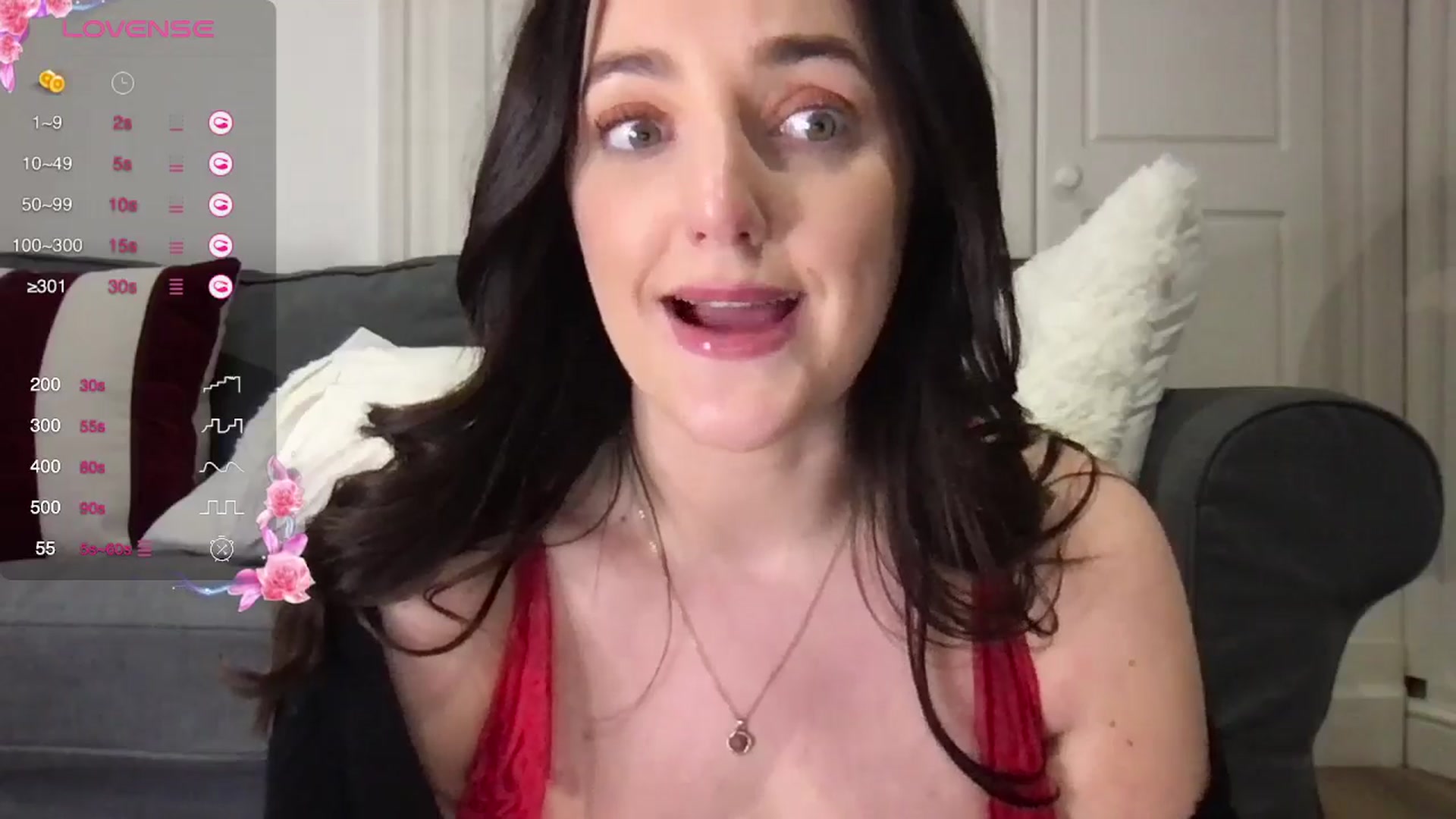 Gallery image thumbnail from Laceyjames24's myfreecams stream on, 12/11/2024, 16:52 image 6 of 20