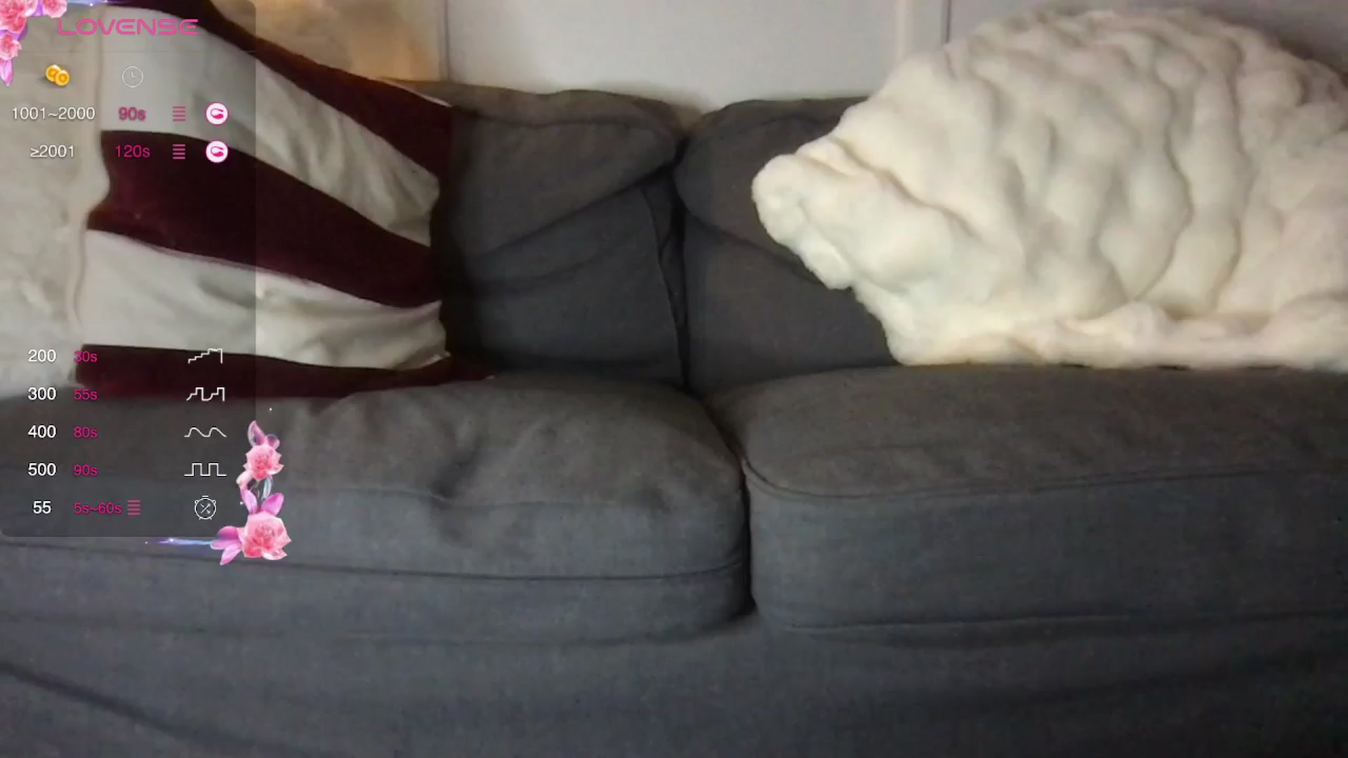 Gallery image thumbnail from Laceyjames24's myfreecams stream on, 01/20/2025, 19:12 image 13 of 20