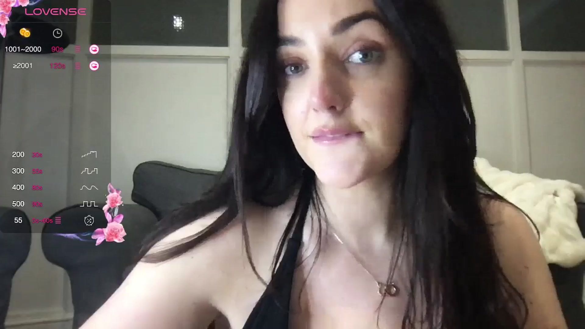 Gallery image thumbnail from Laceyjames24's myfreecams stream on, 01/25/2025, 15:14 image 8 of 20