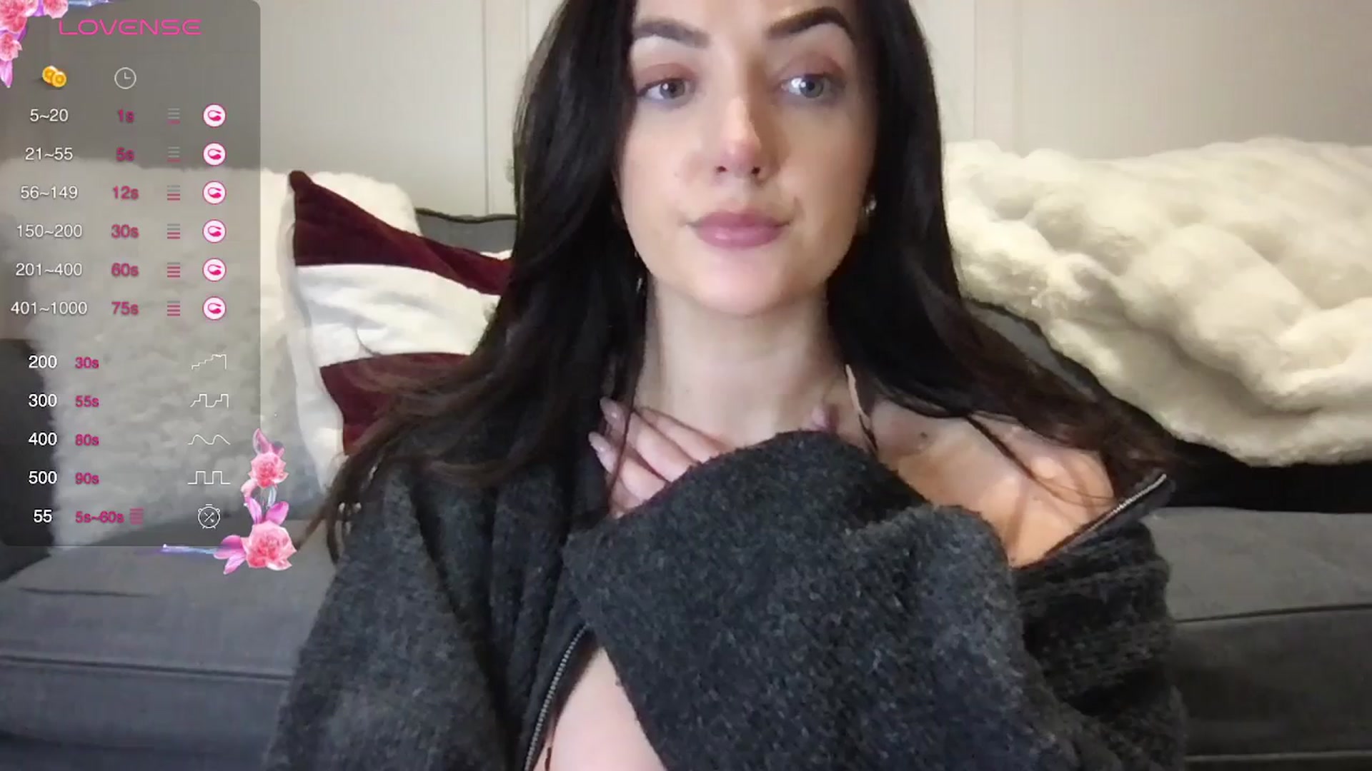Gallery image thumbnail from Laceyjames24's myfreecams stream on, 02/13/2025, 14:01 image 5 of 20