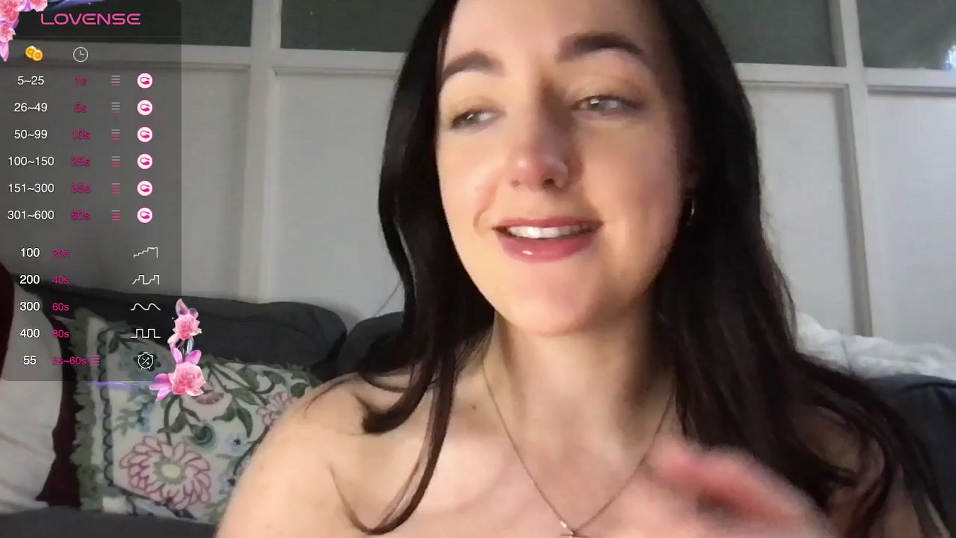 Gallery image thumbnail from Laceyjames24's myfreecams stream on, 02/28/2025, 10:41 image 18 of 20
