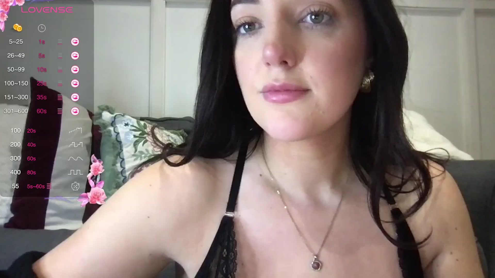 Gallery image thumbnail from Laceyjames24's myfreecams stream on, 03/20/2025, 11:53 image 14 of 20