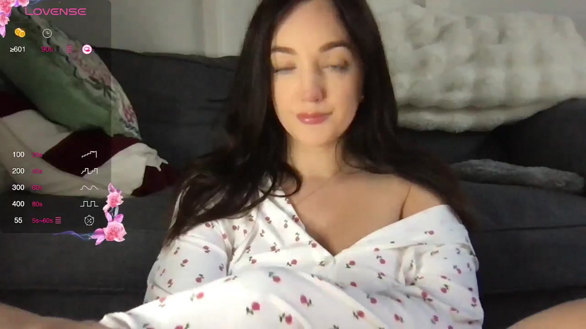 Gallery image thumbnail from Laceyjames24's myfreecams stream on, 04/10/2025, 13:10 image 3 of 20