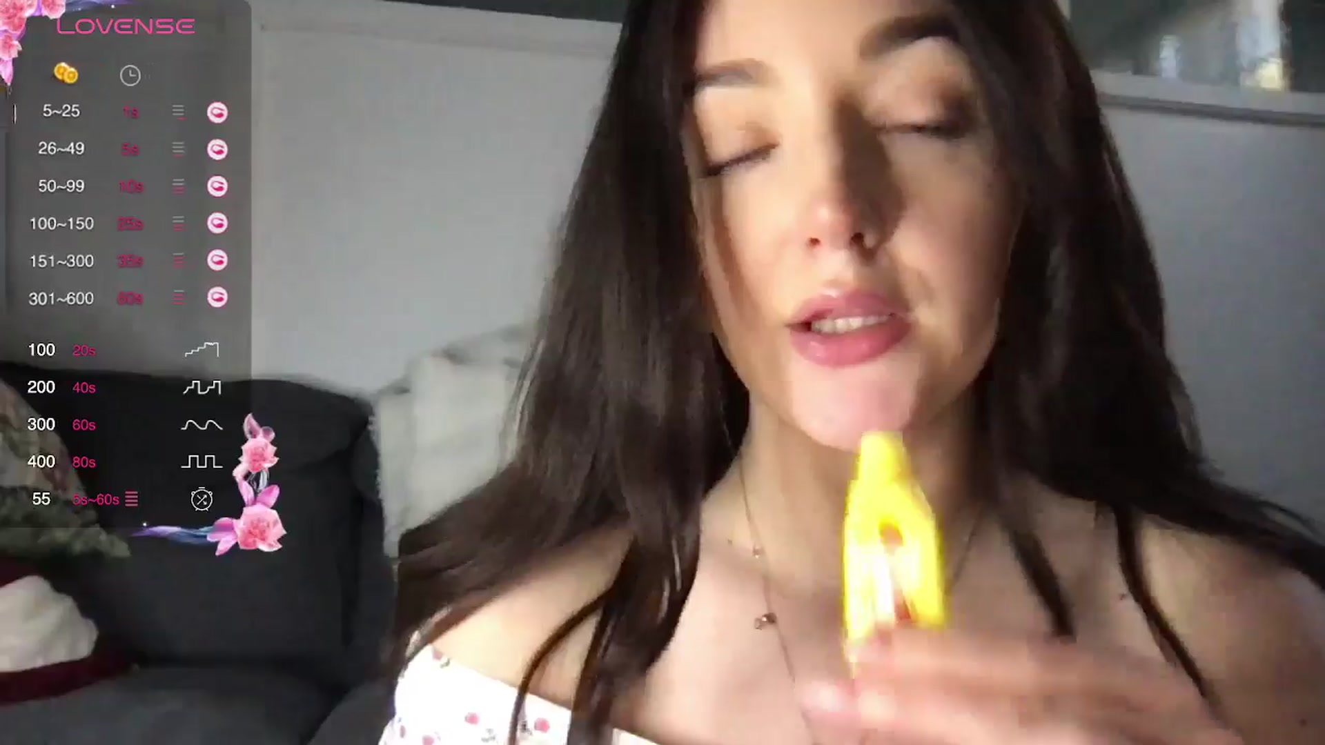 Gallery image thumbnail from Laceyjames24's myfreecams stream on, 04/10/2025, 18:11 image 15 of 20