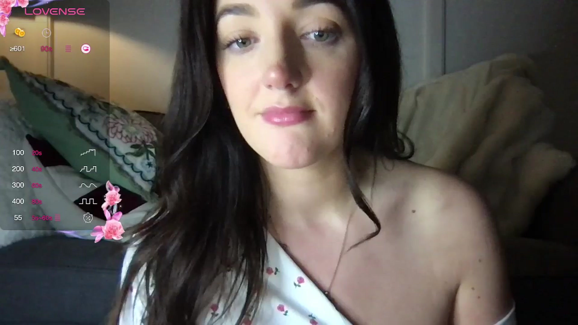 Gallery image thumbnail from Laceyjames24's myfreecams stream on, 04/10/2025, 19:23 image 6 of 20