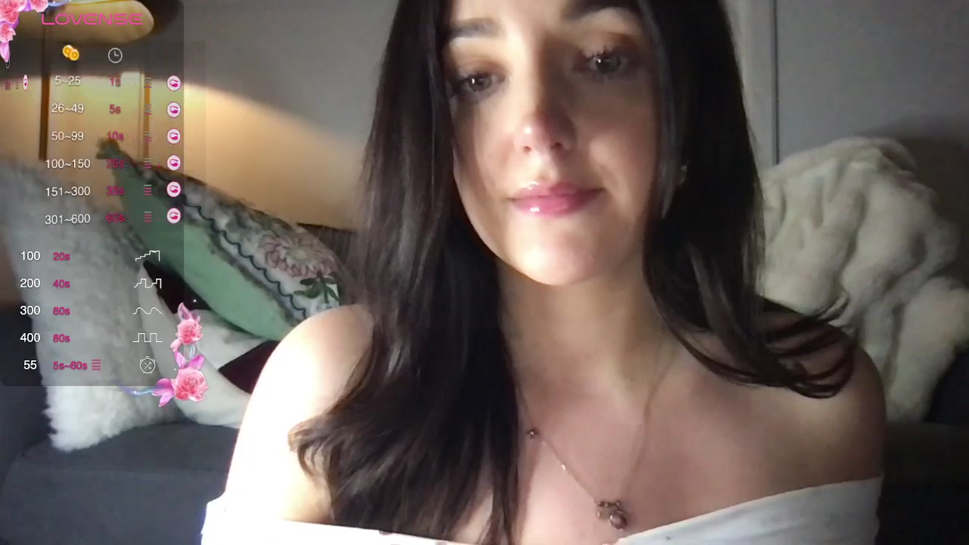 Gallery image thumbnail from Laceyjames24's myfreecams stream on, 04/10/2025, 20:42 image 4 of 20