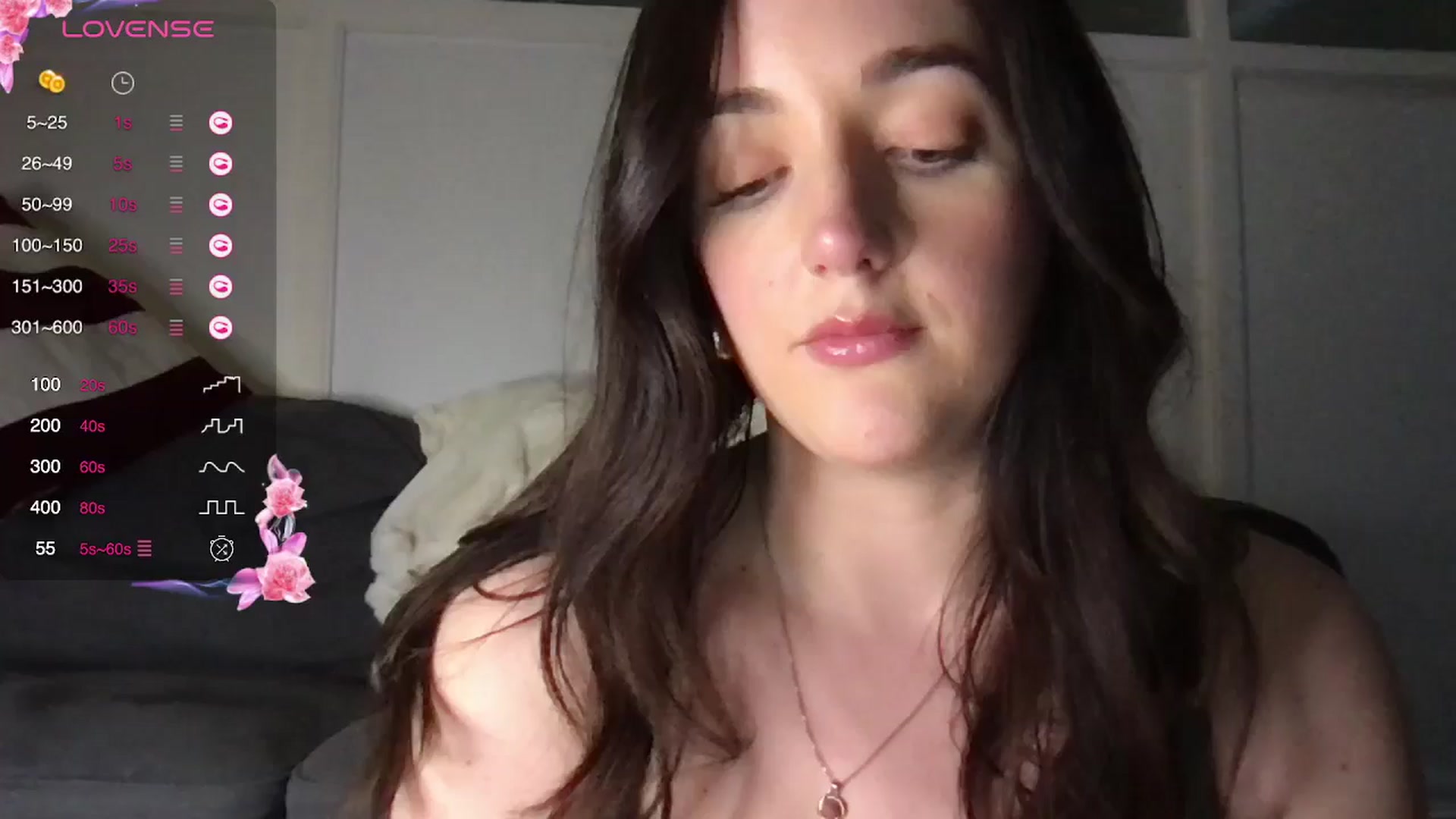 Gallery image thumbnail from Laceyjames24's myfreecams stream on, 04/24/2025, 17:24 image 8 of 20